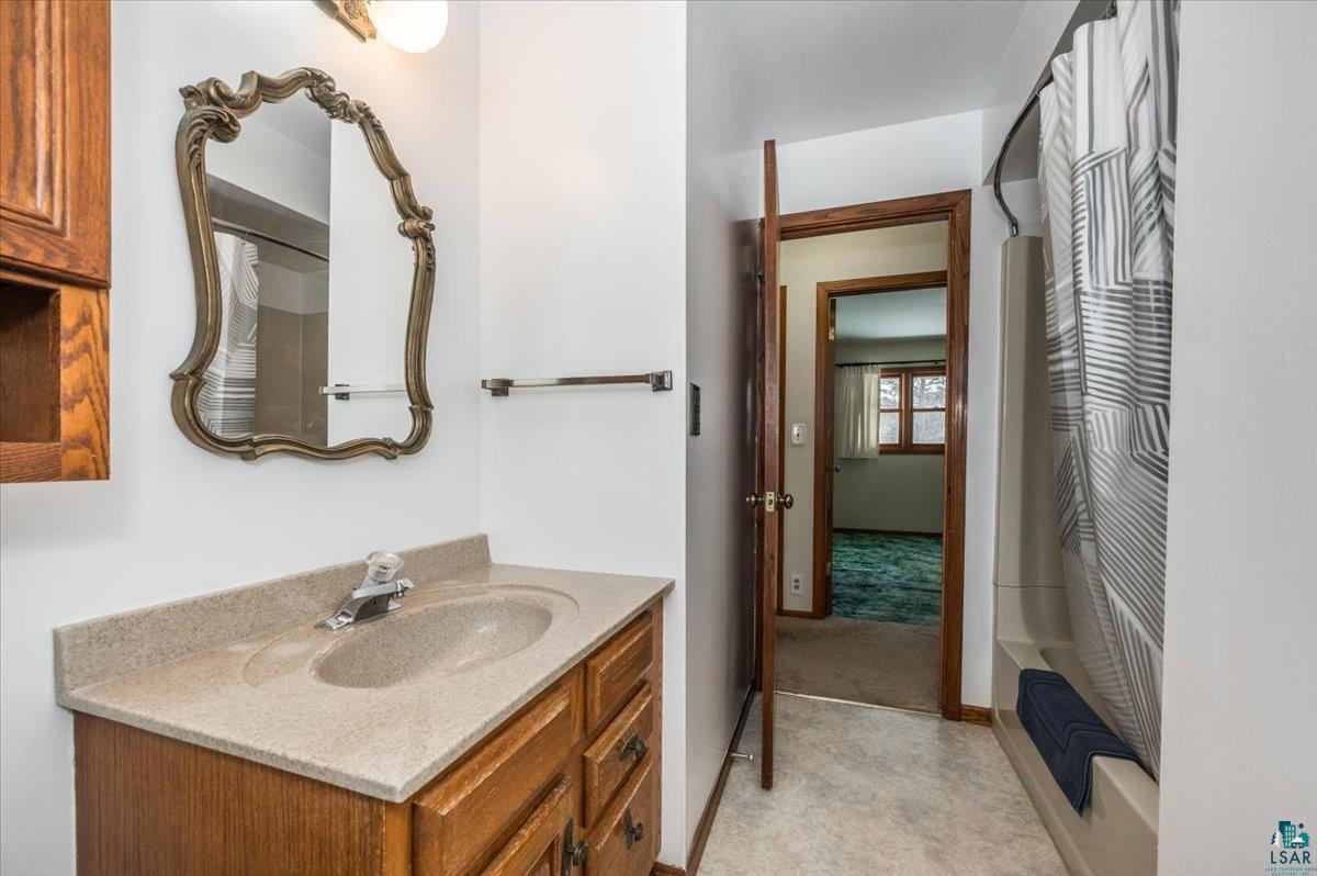 129 Artavia St, Duluth, MN 55811 Listing Photo  7