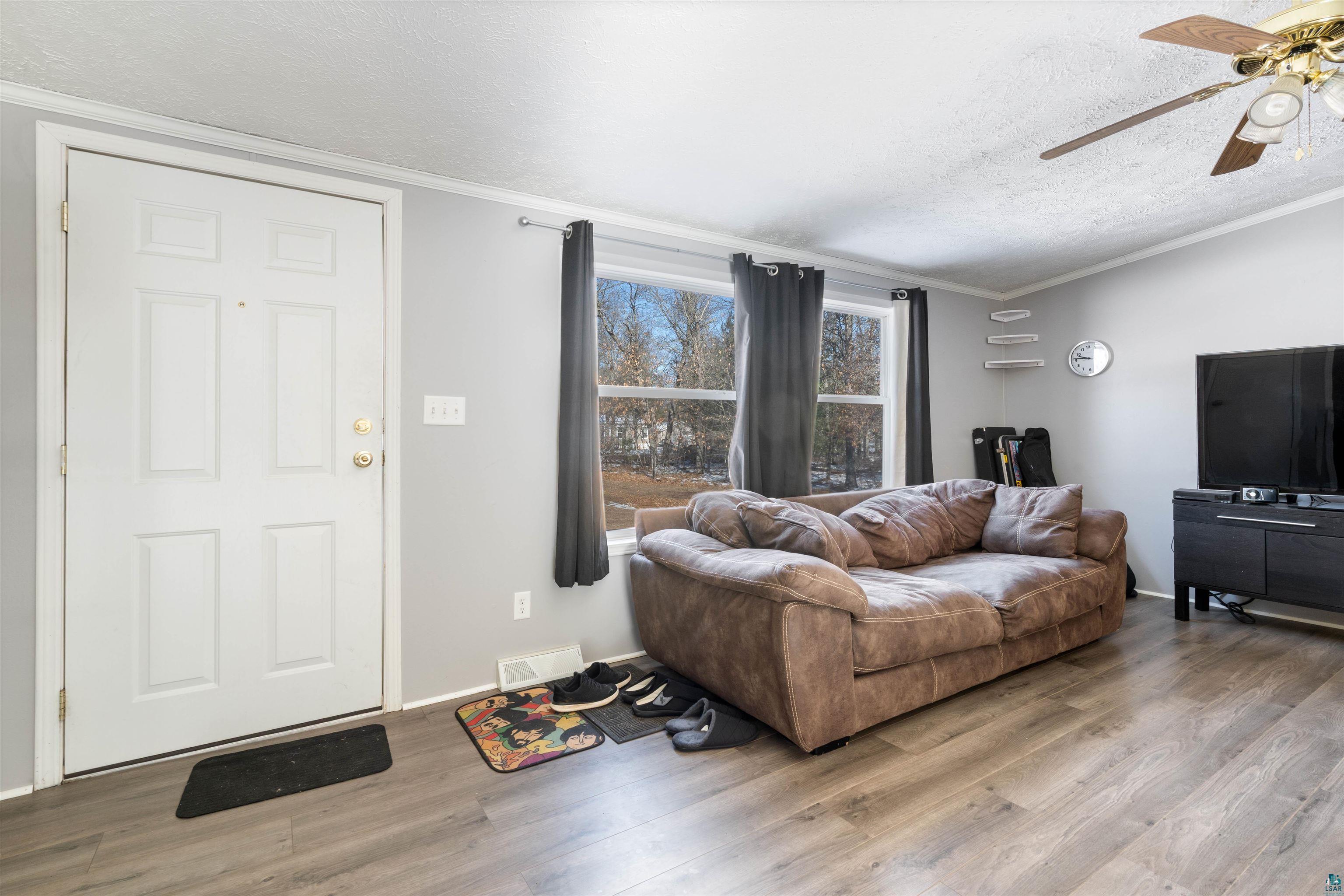 9075 E Biller Loop, Solon Springs, WI 54873 Listing Photo  12