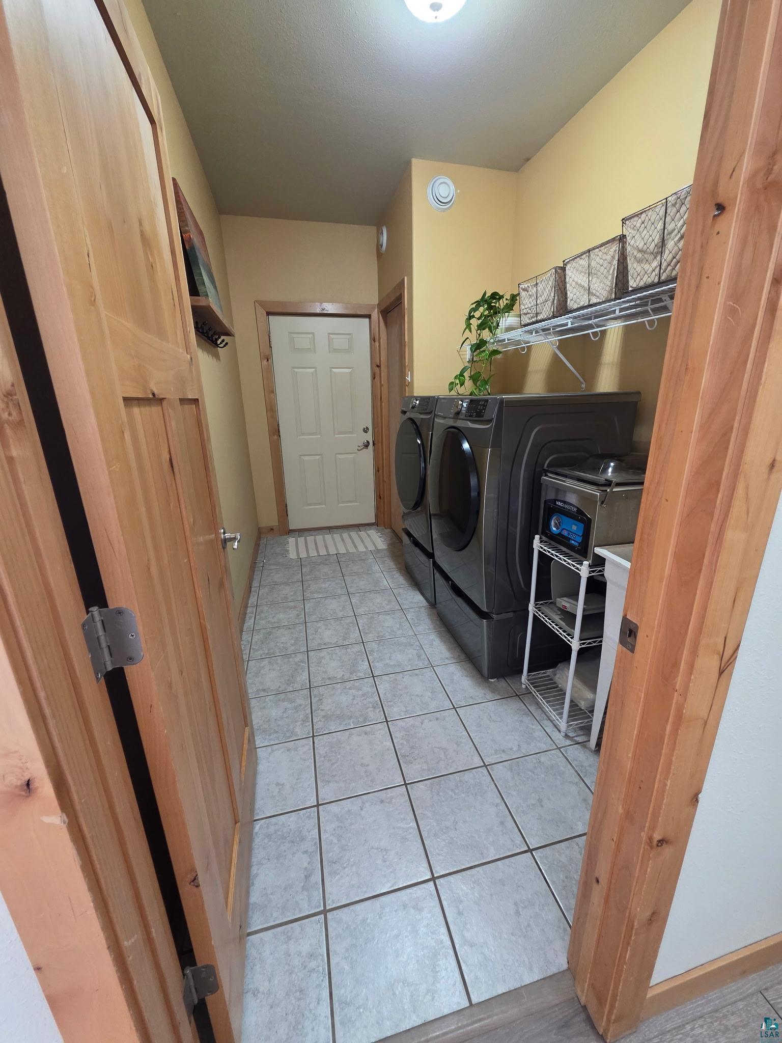 19 Mikaela Ln, Esko, MN 55733 Listing Photo  35