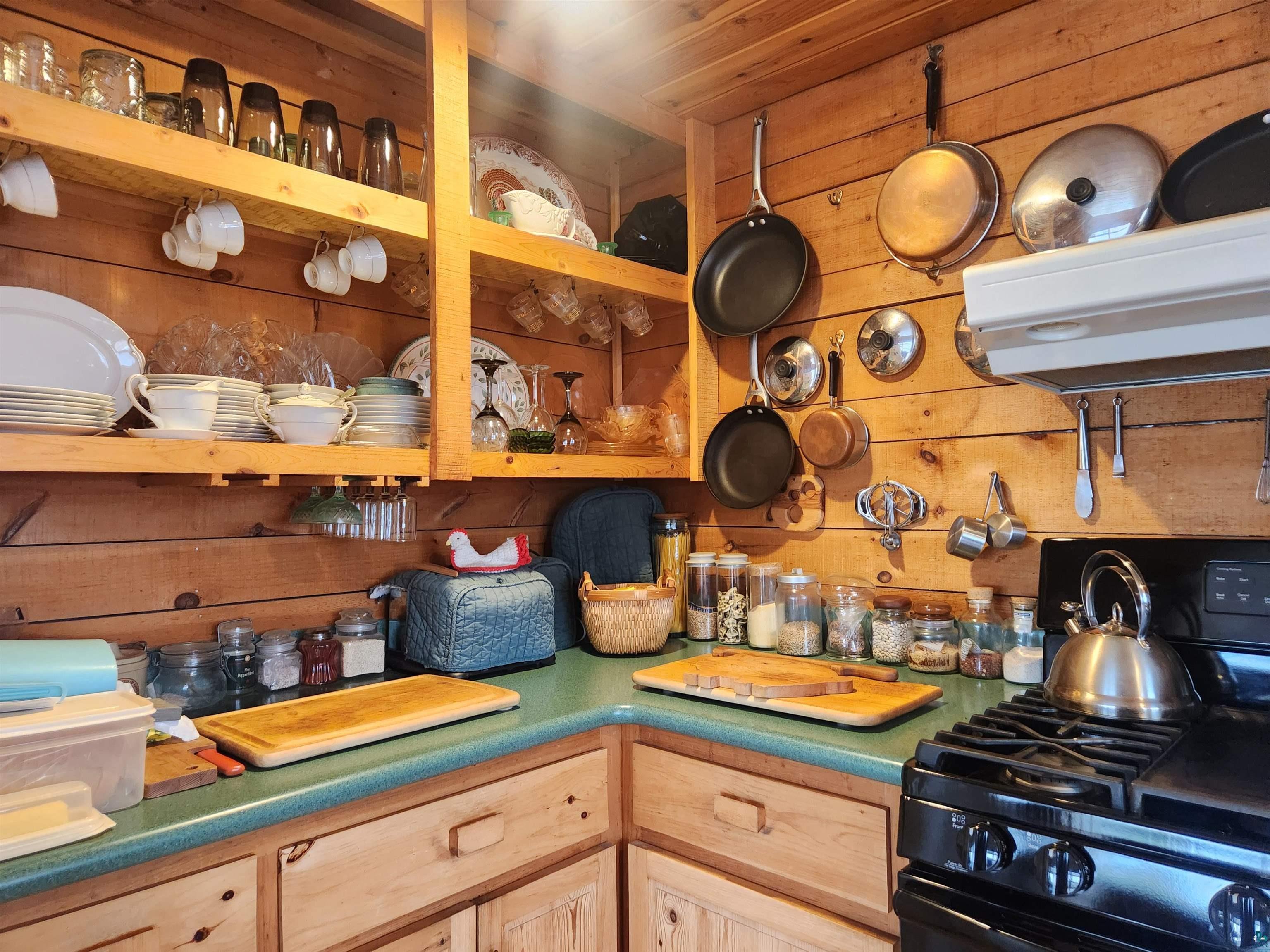 332 N 1st St, Bayfield, WI 54814 Listing Photo  11
