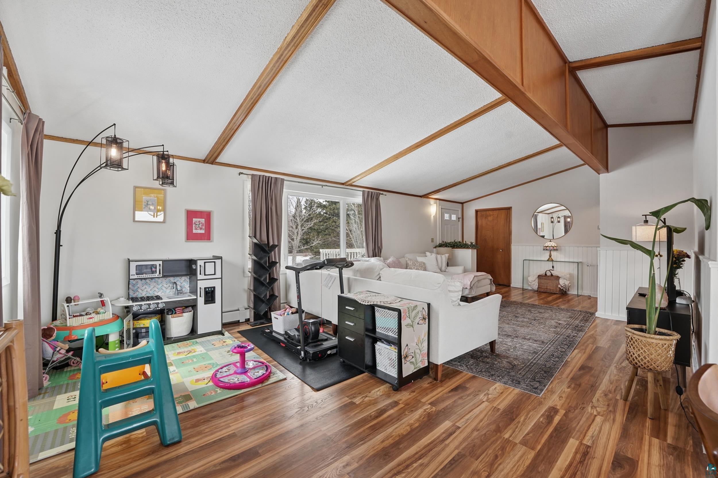 5702 Jean Duluth Rd, Duluth, MN 55803 Listing Photo  7
