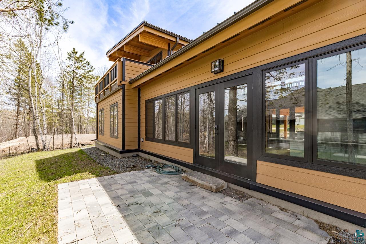 311 Hartley Hills Lane, Duluth, MN 55803 Listing Photo  19