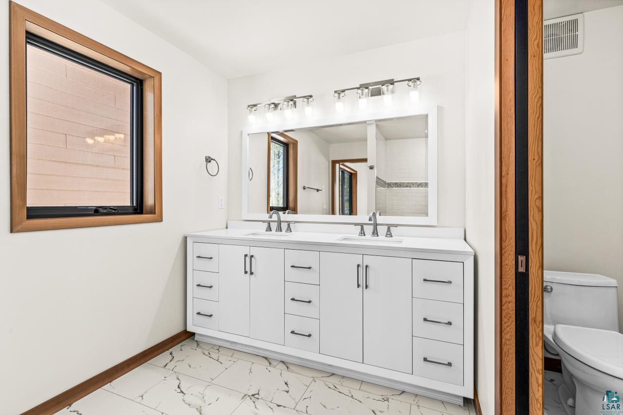 311 Hartley Hills Lane, Duluth, MN 55803 Listing Photo  46