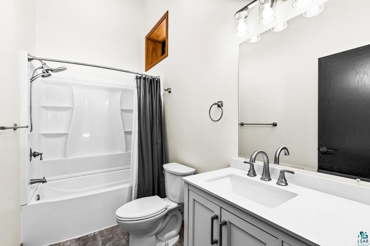 311 Hartley Hills Lane, Duluth, MN 55803 Listing Photo  73