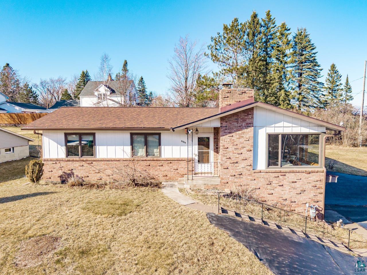 2009 Hutchinson Rd, Duluth, MN 55811 Listing Photo  1