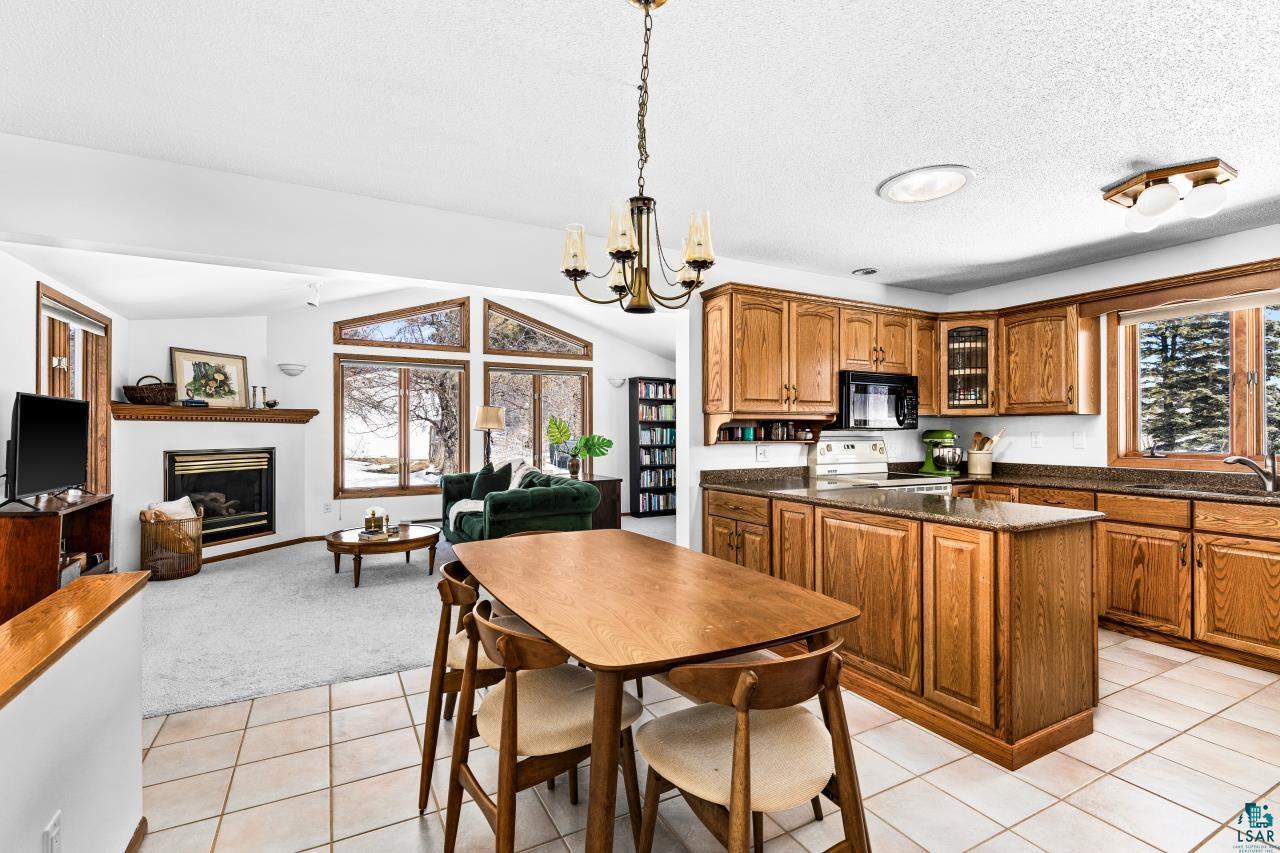 2009 Hutchinson Rd, Duluth, MN 55811 Listing Photo  10