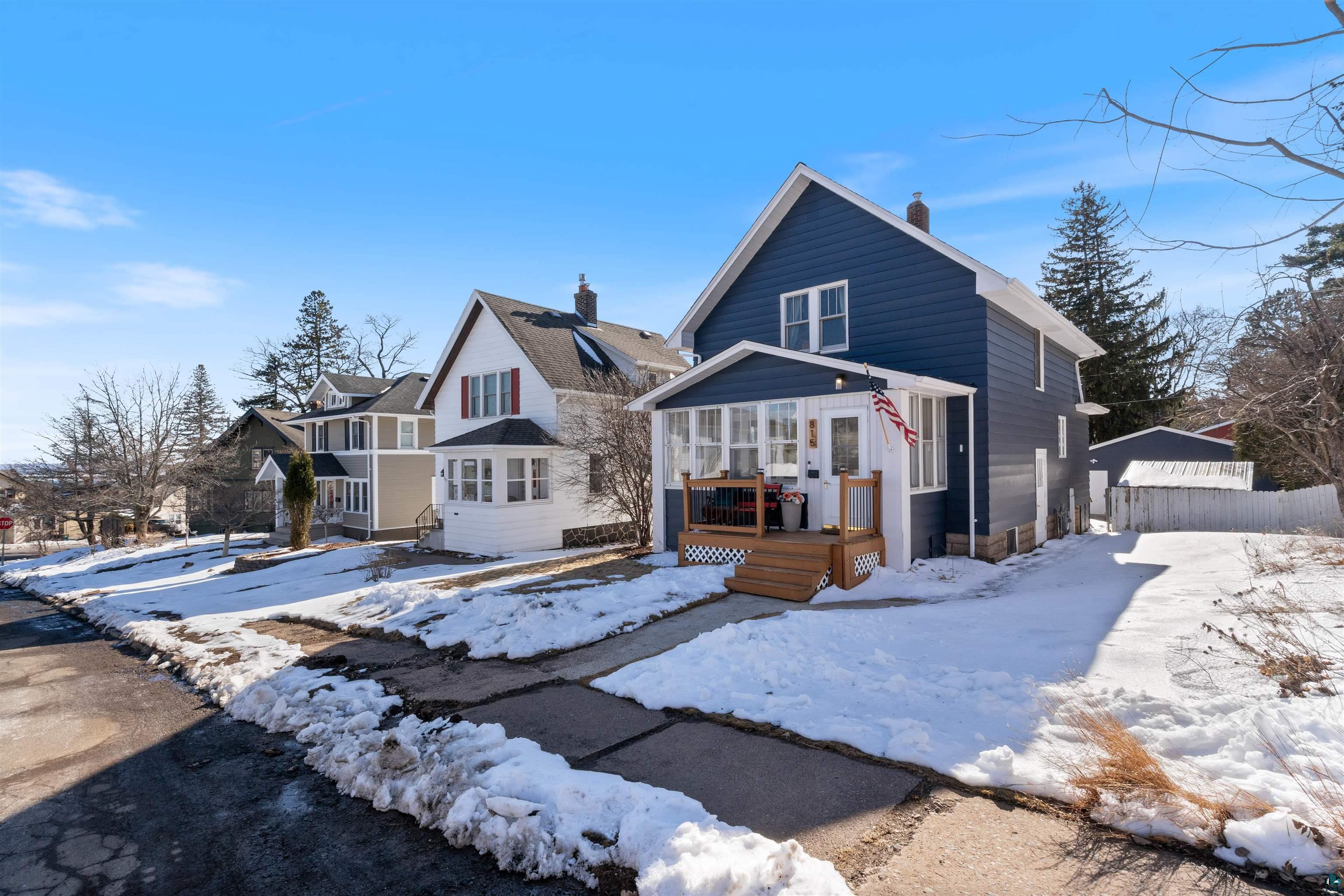 815 Grandview Ave, Duluth, MN 55812 Listing Photo  1