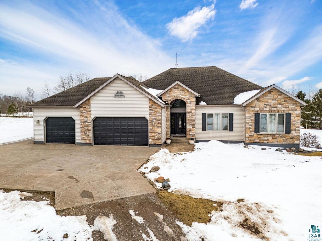 2542 Ziehl Rd, Carlton, MN 55718 Listing Photo  1