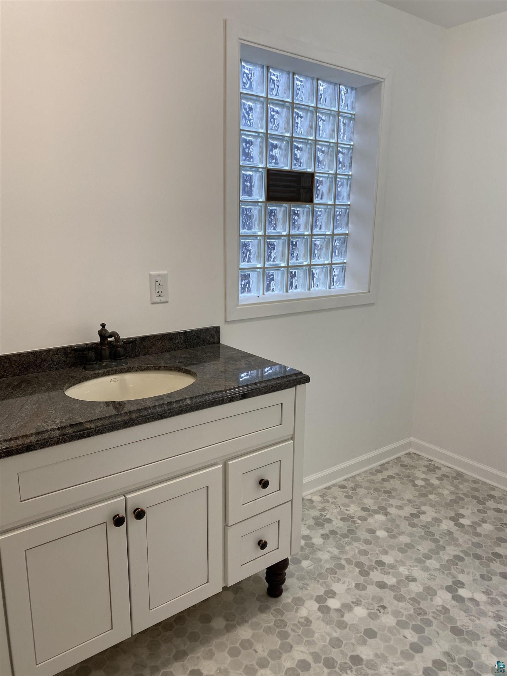 1033 85th Ave W, Duluth, MN 55808 Listing Photo  20