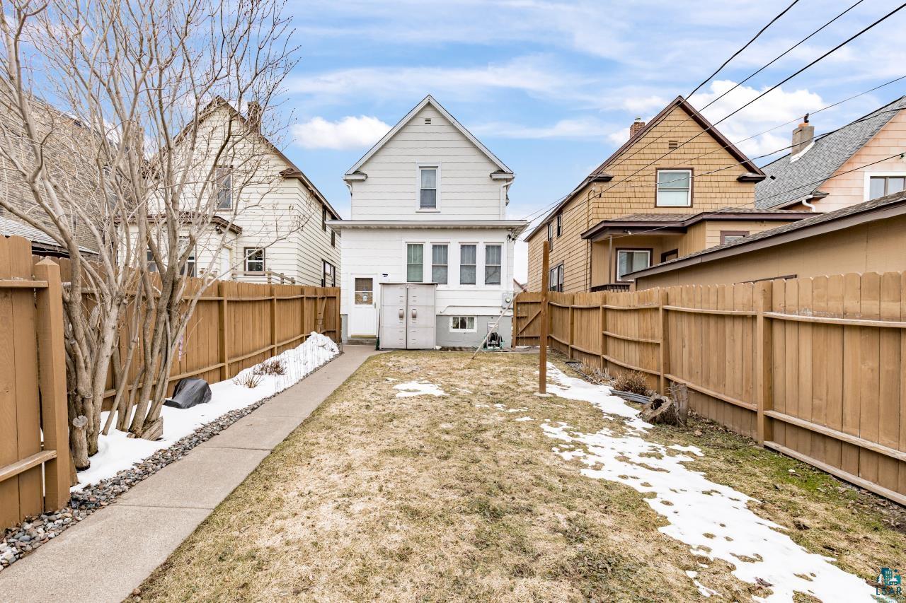 2326 W 2nd St, Duluth, MN 55806 Listing Photo  2