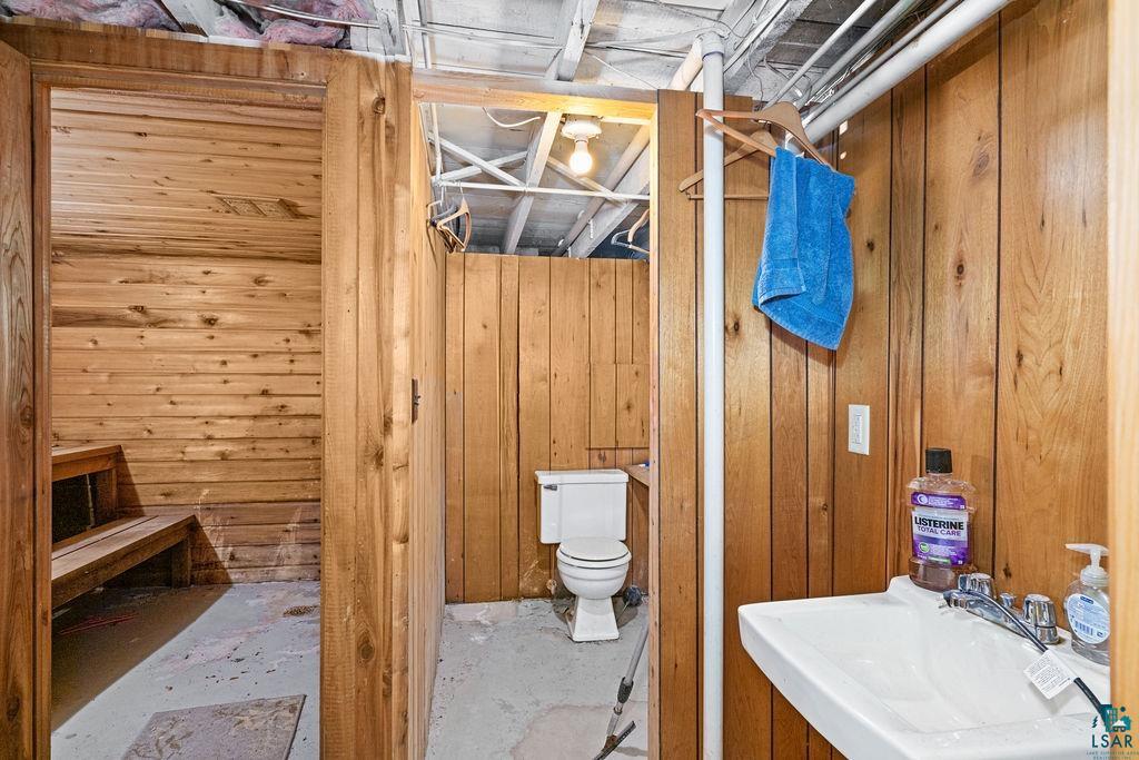 1103 99th Ave W, Duluth, MN 55808 Listing Photo  26