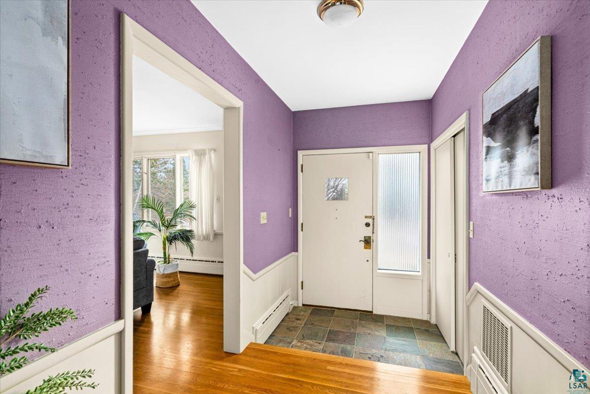 3621 E Superior St, Duluth, MN 55804 Listing Photo  3