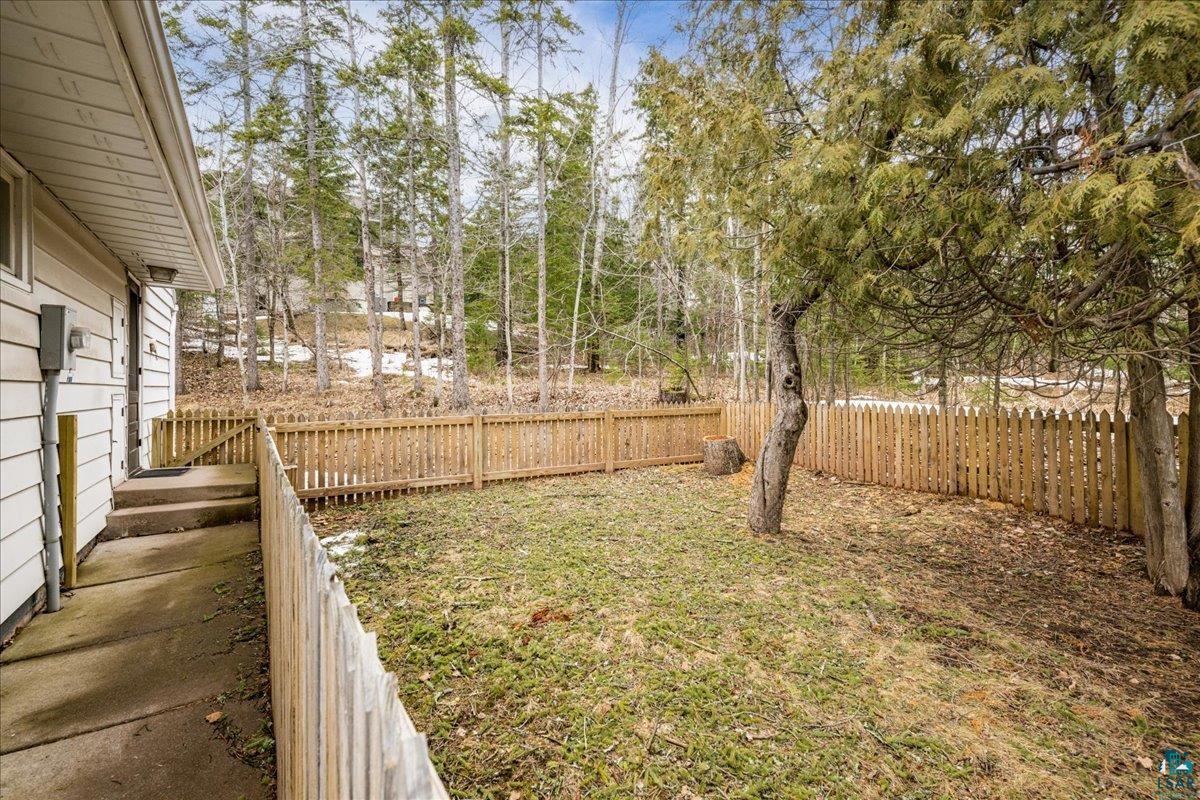 3621 E Superior St, Duluth, MN 55804 Listing Photo  34