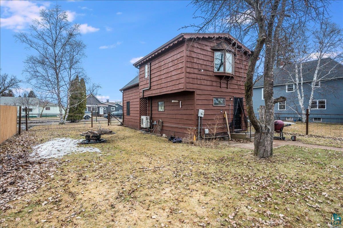 1912 E 3rd St, Superior, WI 54880 Listing Photo  17