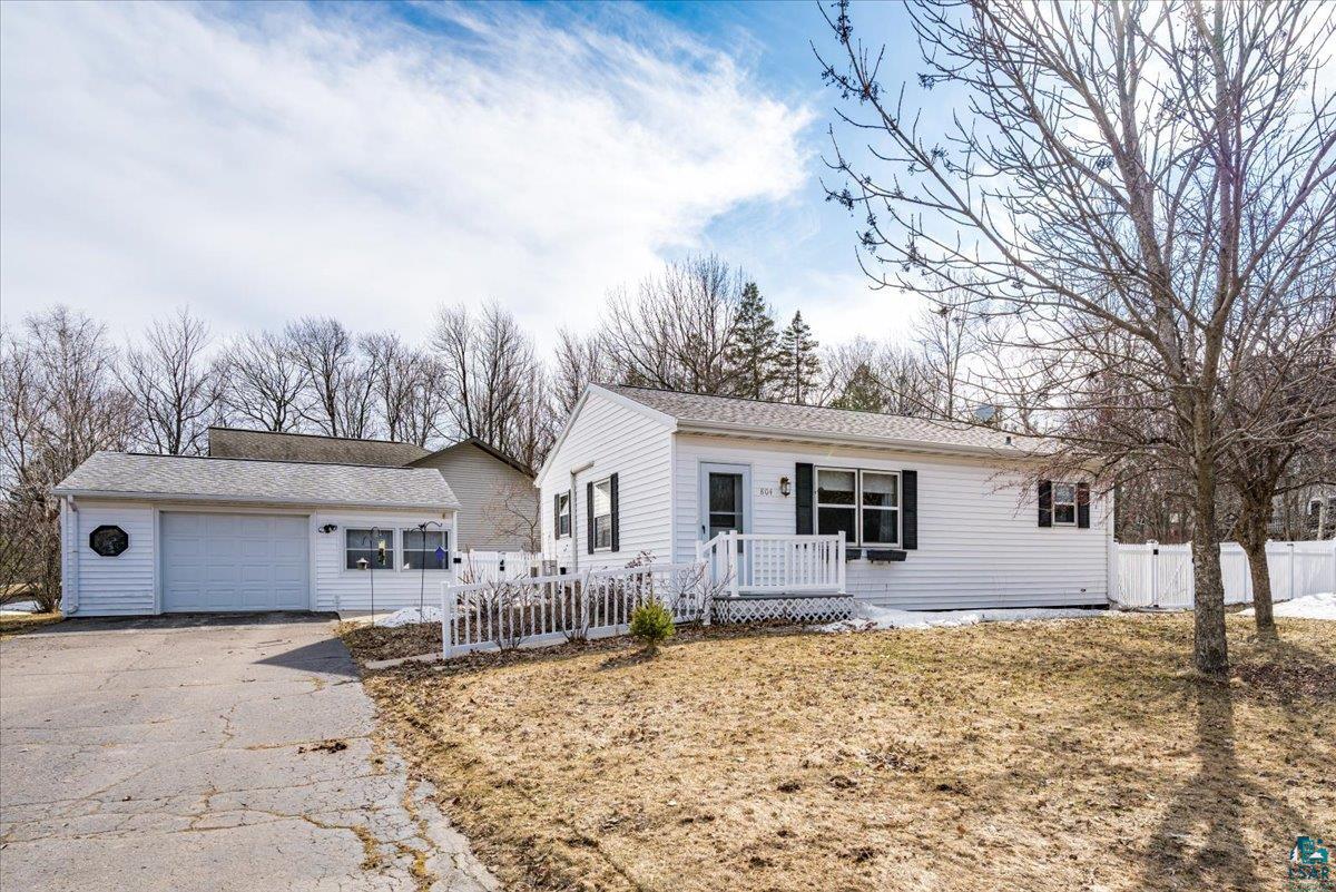 804 Slate St, Cloquet, MN 55720 Listing Photo  2