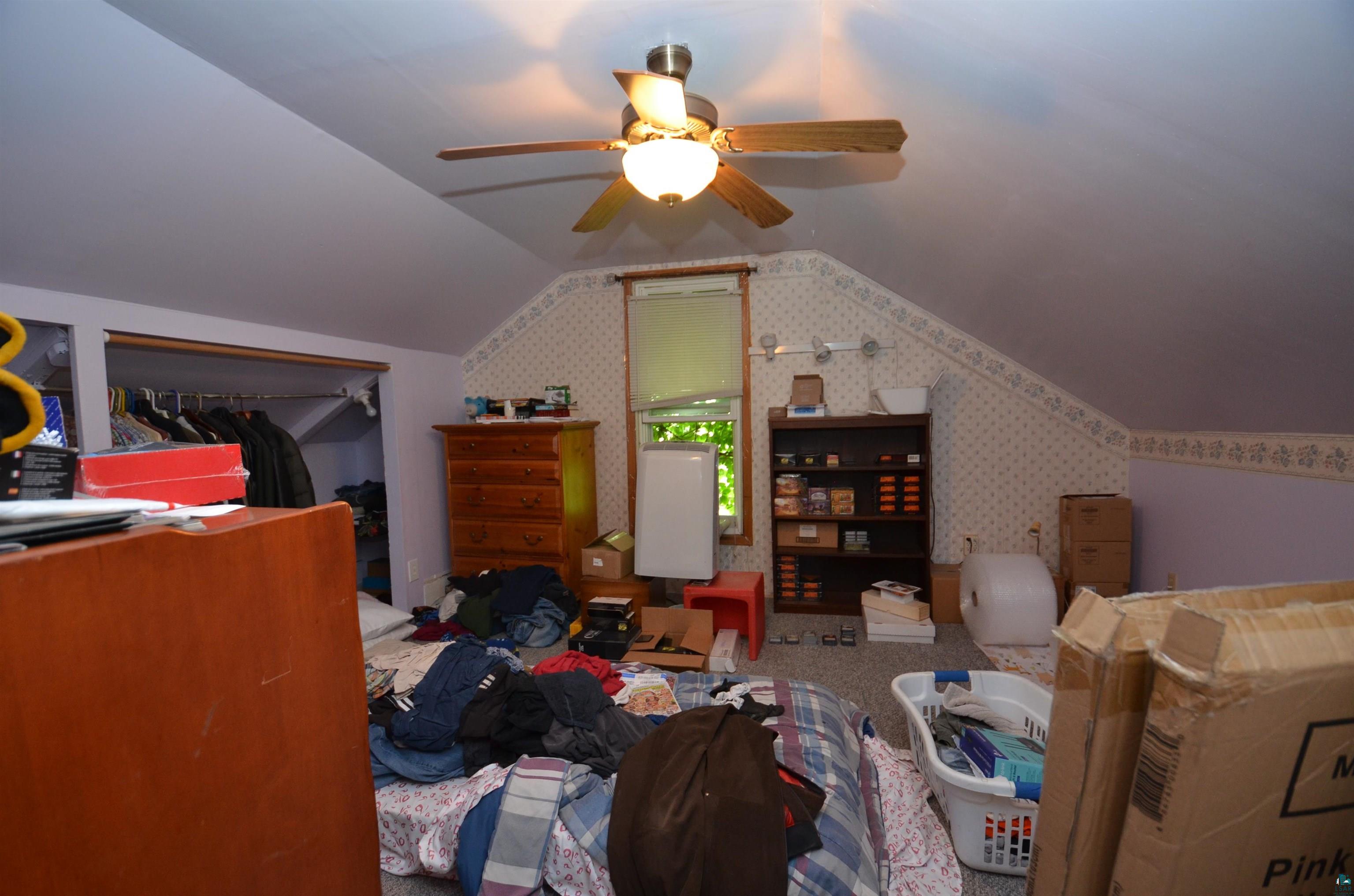 1026 E 3rd St, Duluth, MN 55805 Listing Photo  20