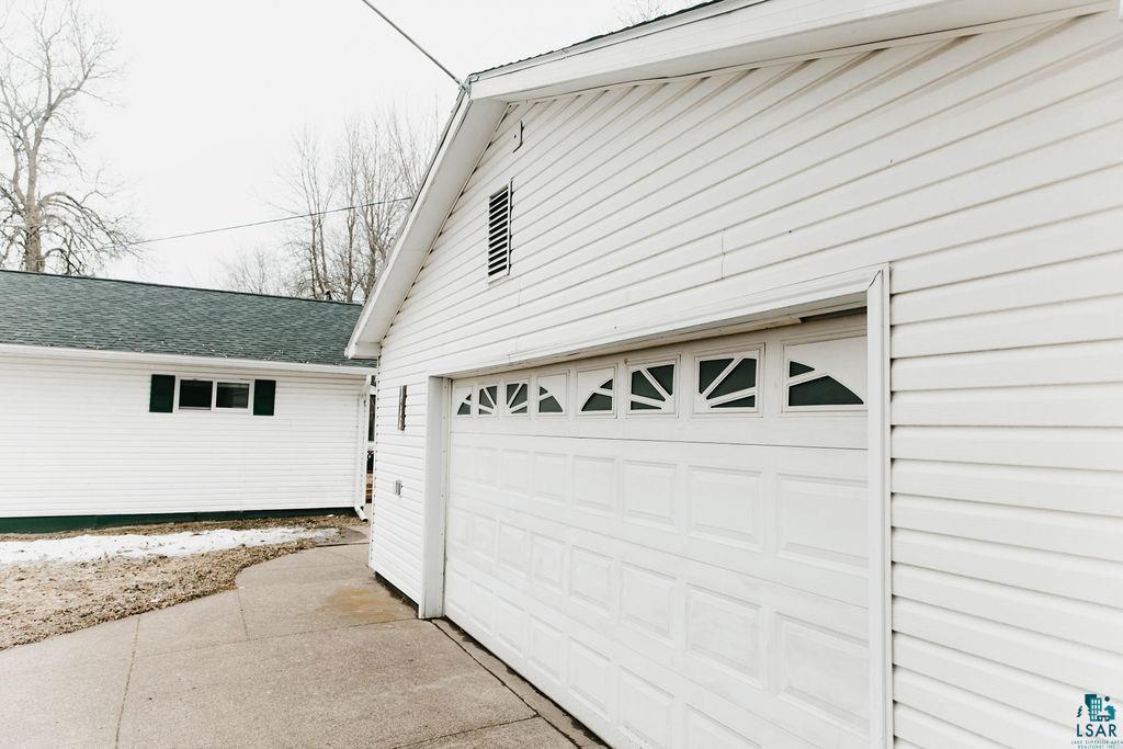 423 13th St, Cloquet, MN 55720 Listing Photo  30
