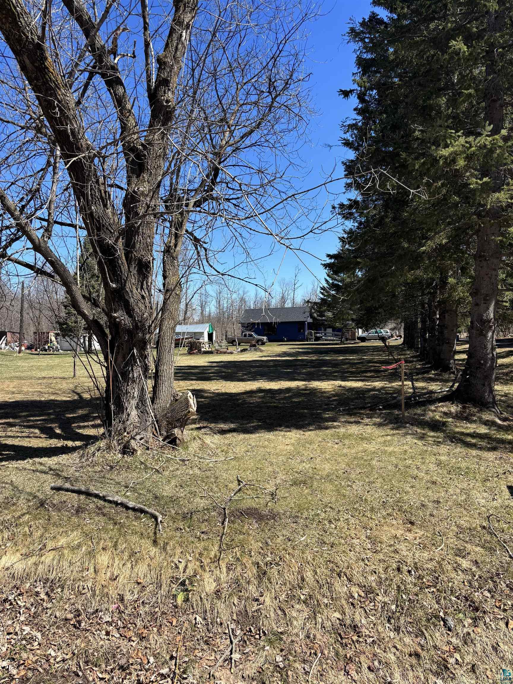 XX 2nd St, Duluth, MN 55808 Listing Photo  4
