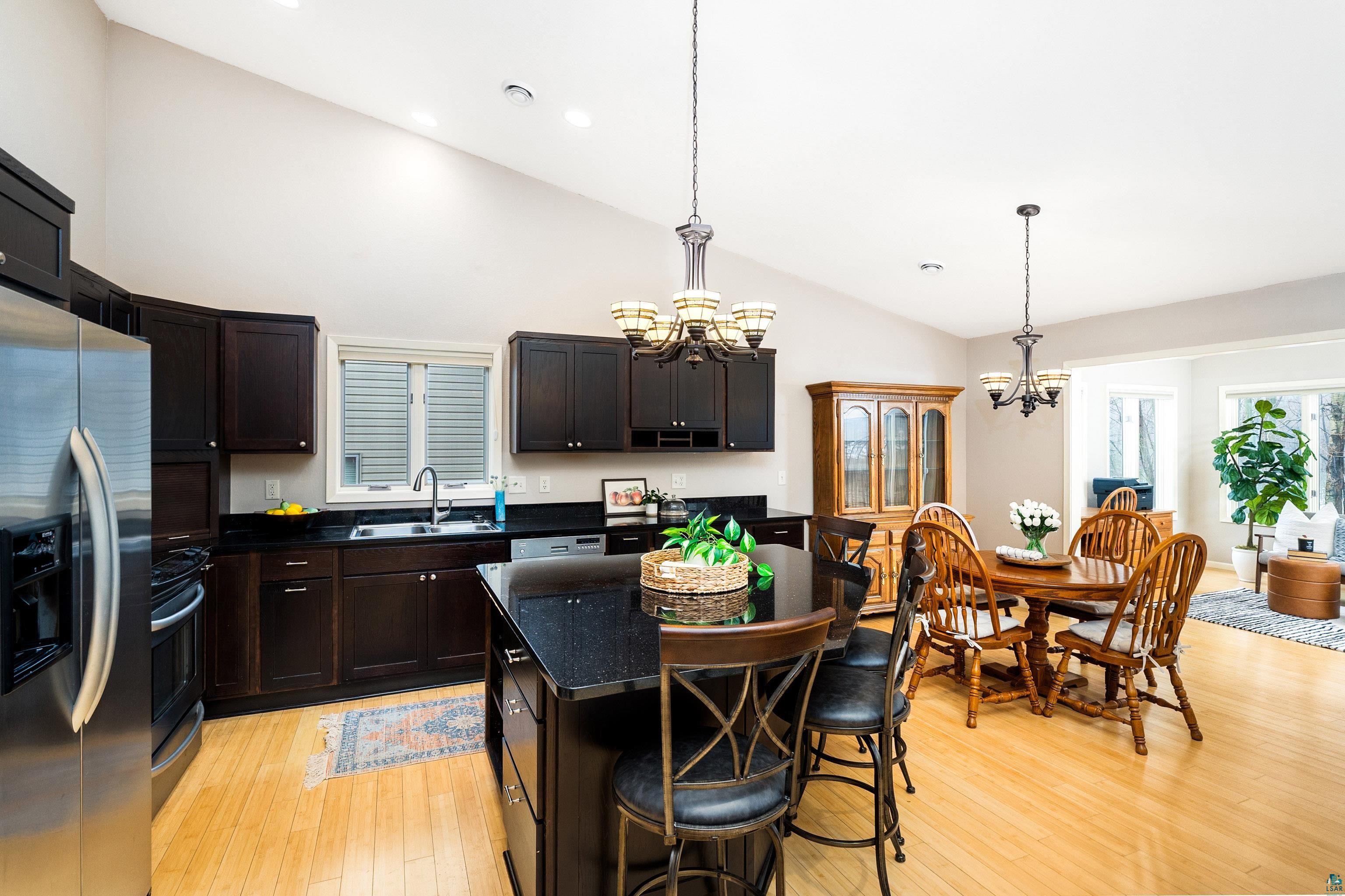 1113 Butternut Ave, #1113, Duluth, MN 55811 Listing Photo  14