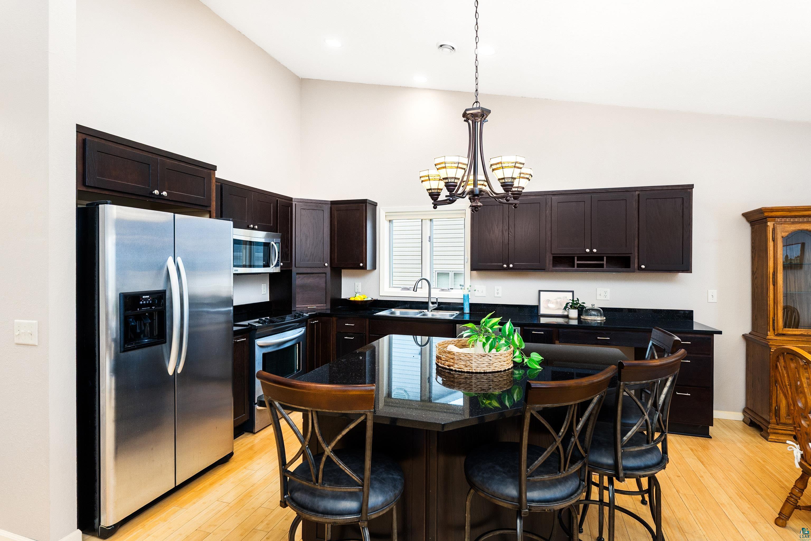 1113 Butternut Ave, #1113, Duluth, MN 55811 Listing Photo  10