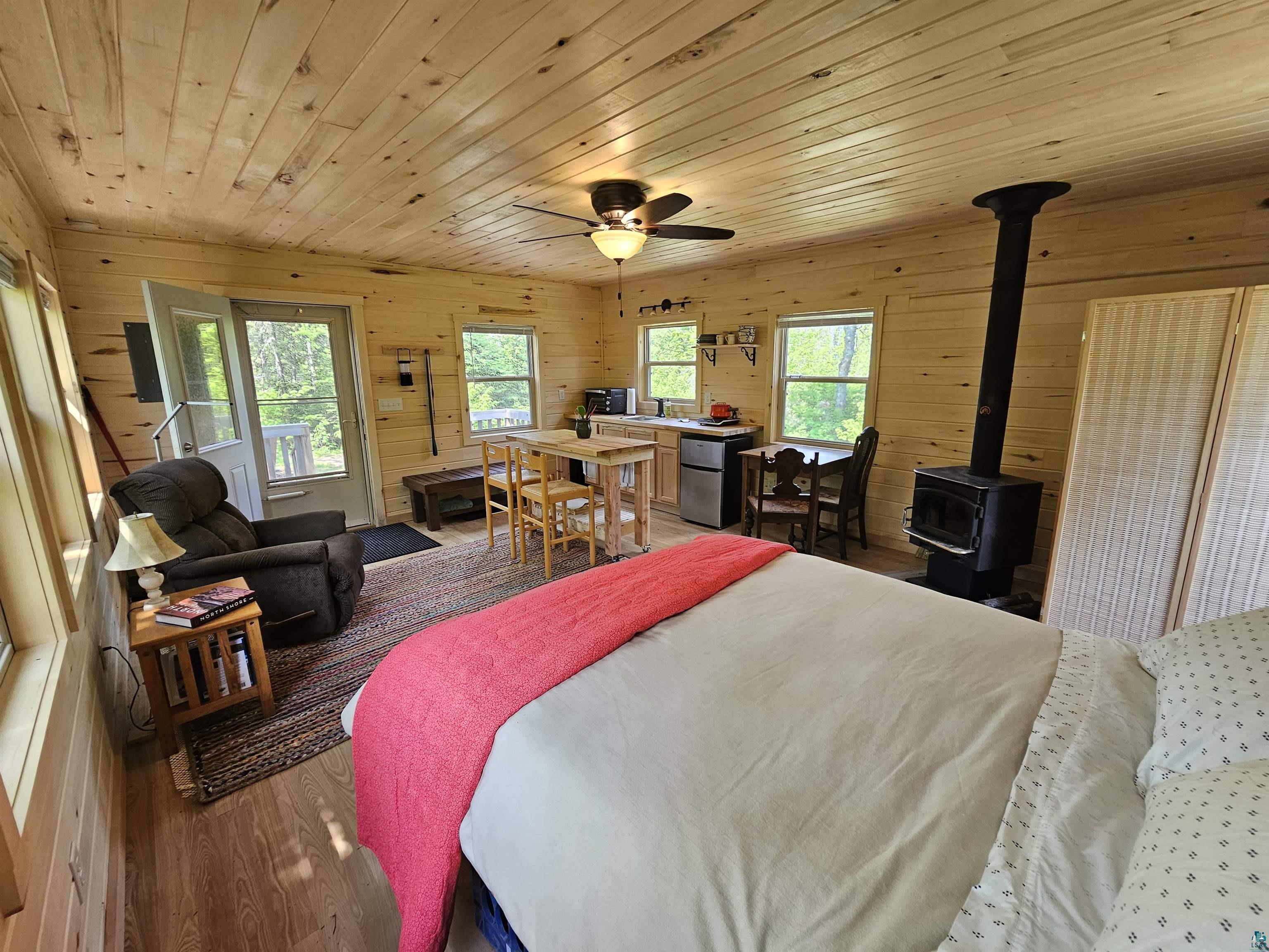 839 Loon Rd, Two Harbors, MN 55616 Listing Photo  12
