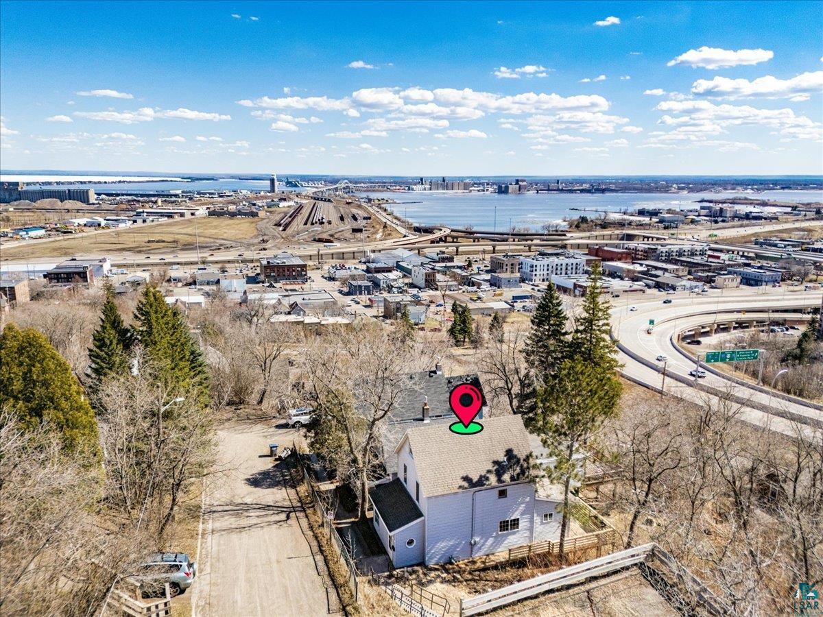 305 N 18 1/2 Ave W, Duluth, MN 55806 Listing Photo  2