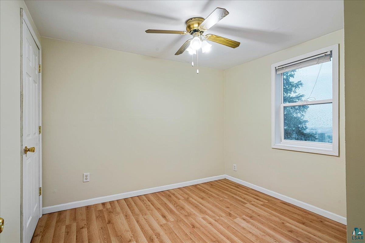 305 N 18 1/2 Ave W, Duluth, MN 55806 Listing Photo  17
