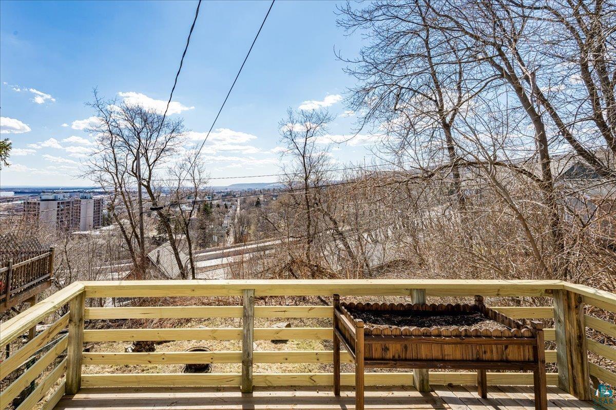 305 N 18 1/2 Ave W, Duluth, MN 55806 Listing Photo  30