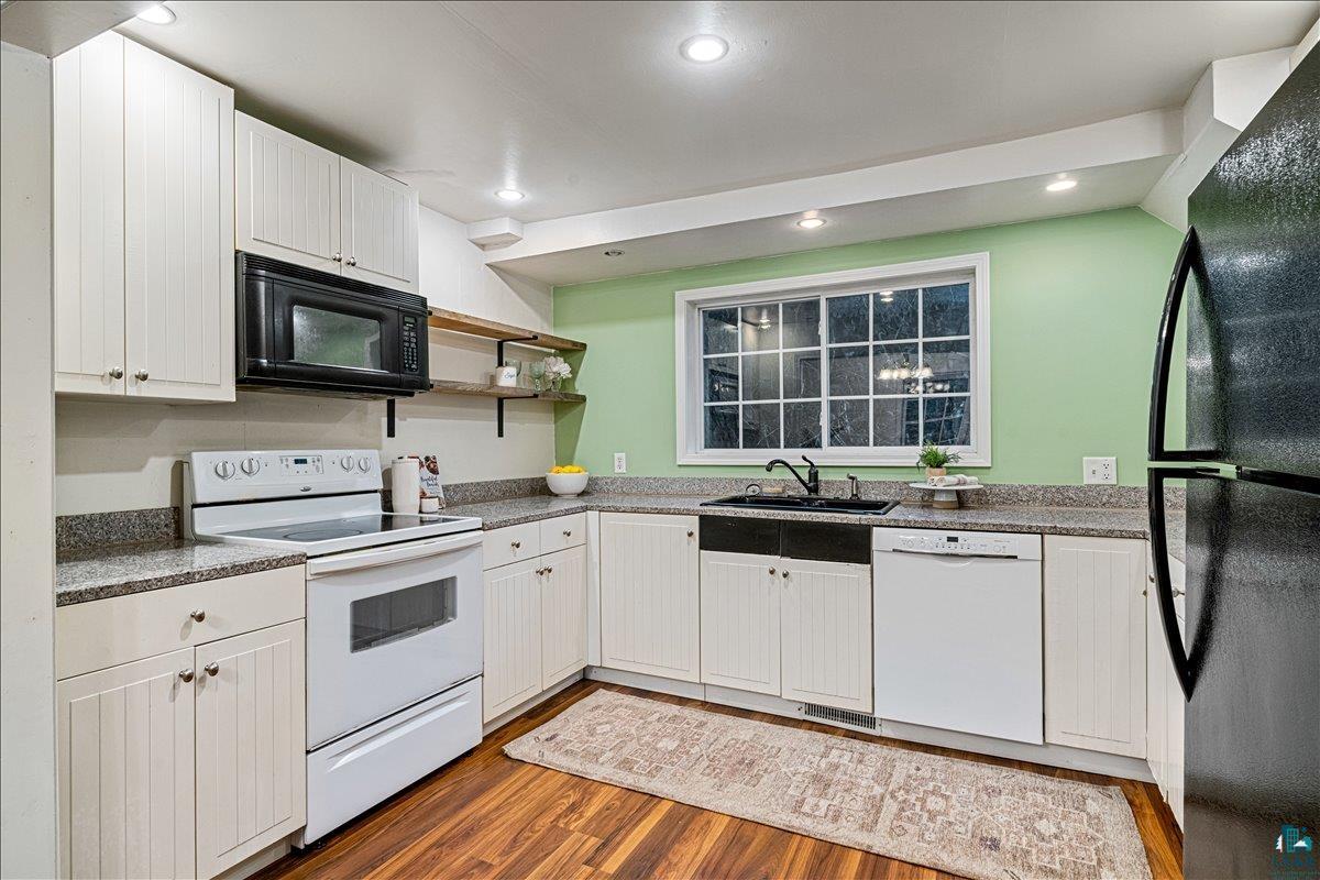 305 N 18 1/2 Ave W, Duluth, MN 55806 Listing Photo  8