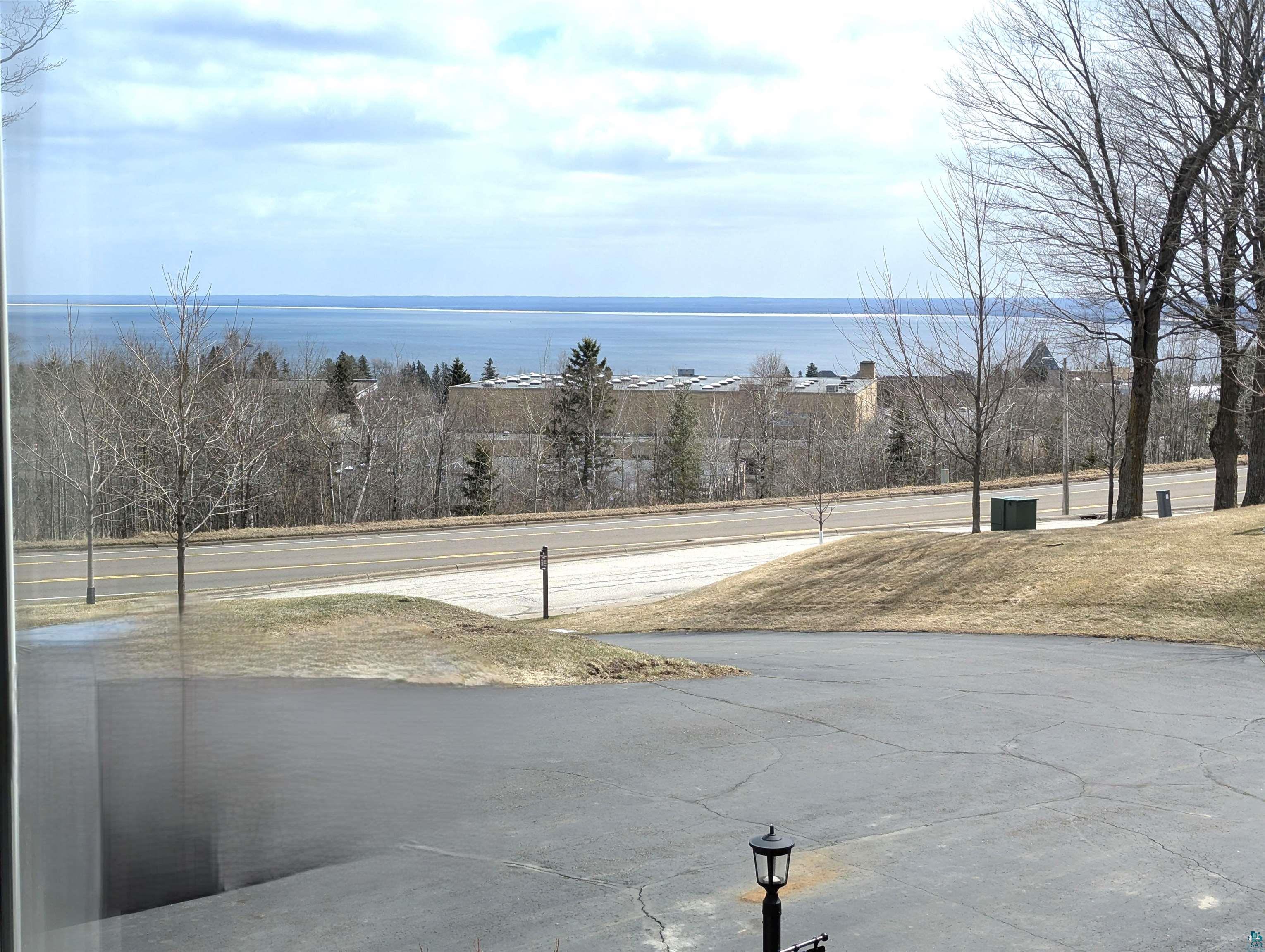 427 Wildwood Dr, #427, Duluth, MN 55811 Listing Photo  3
