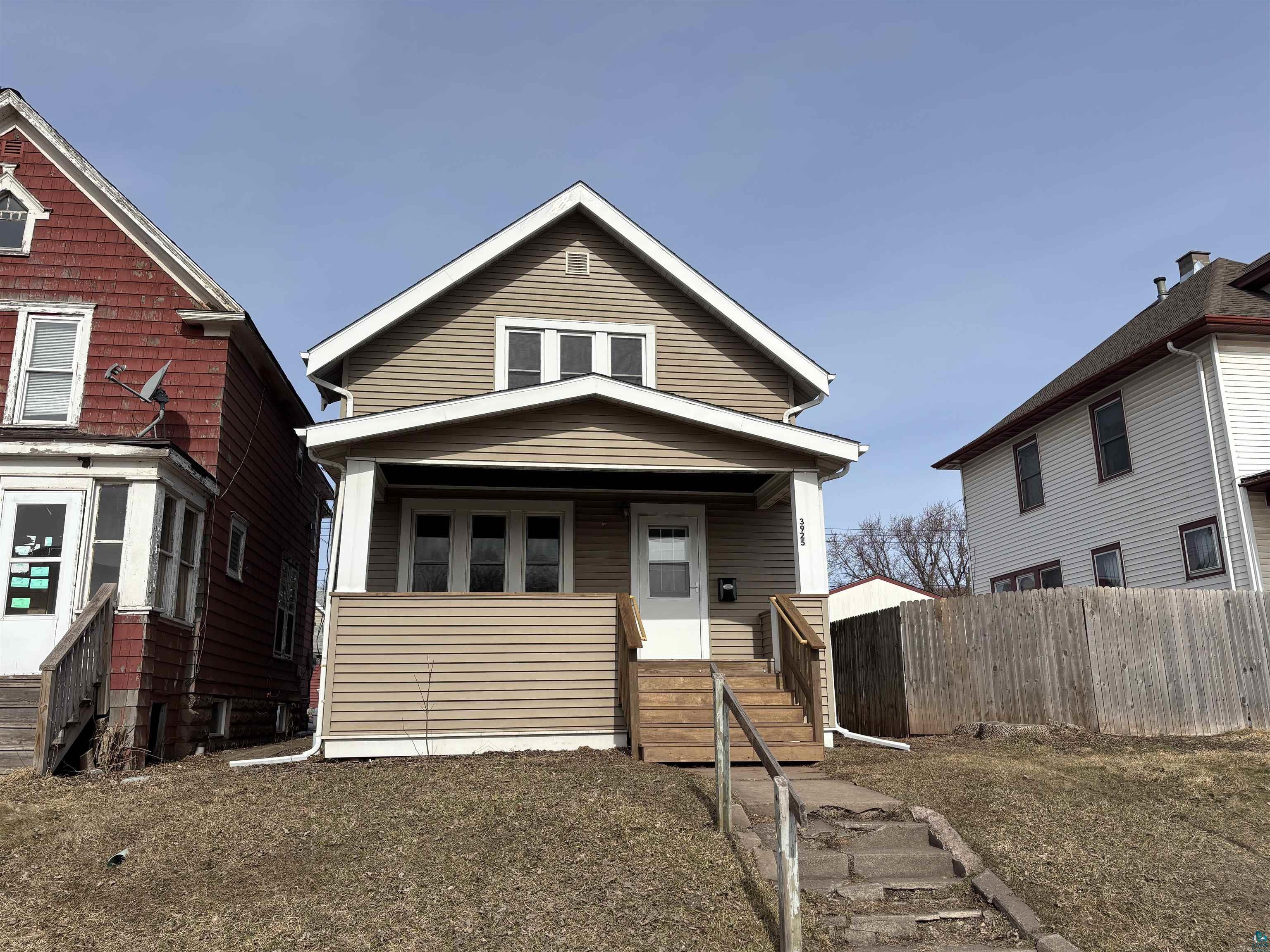 3925 Grand Ave, Duluth, MN 55806 Listing Photo  1