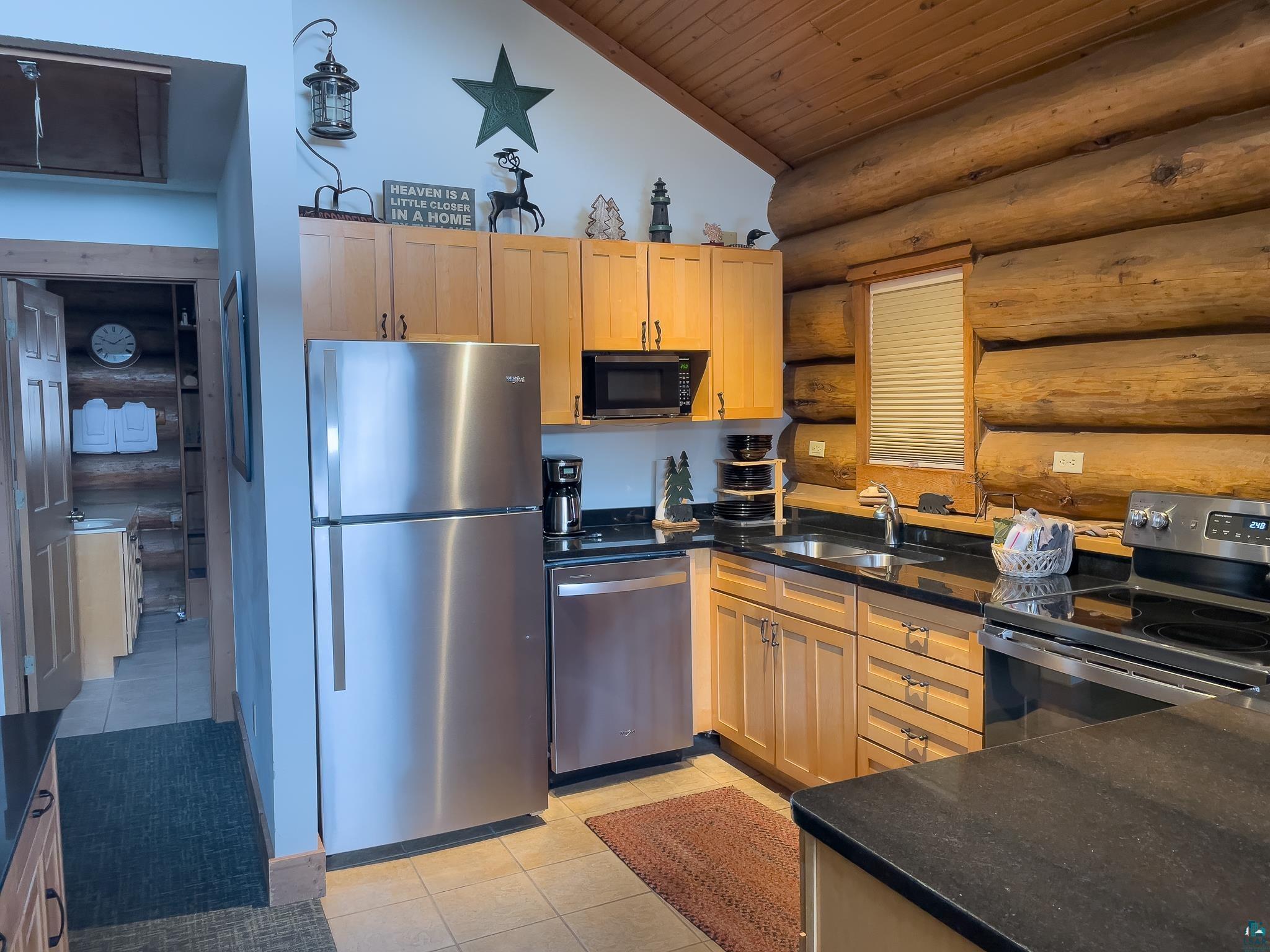 2826 Hwy 61 E, #502, Two Harbors, MN 55616 Listing Photo  13
