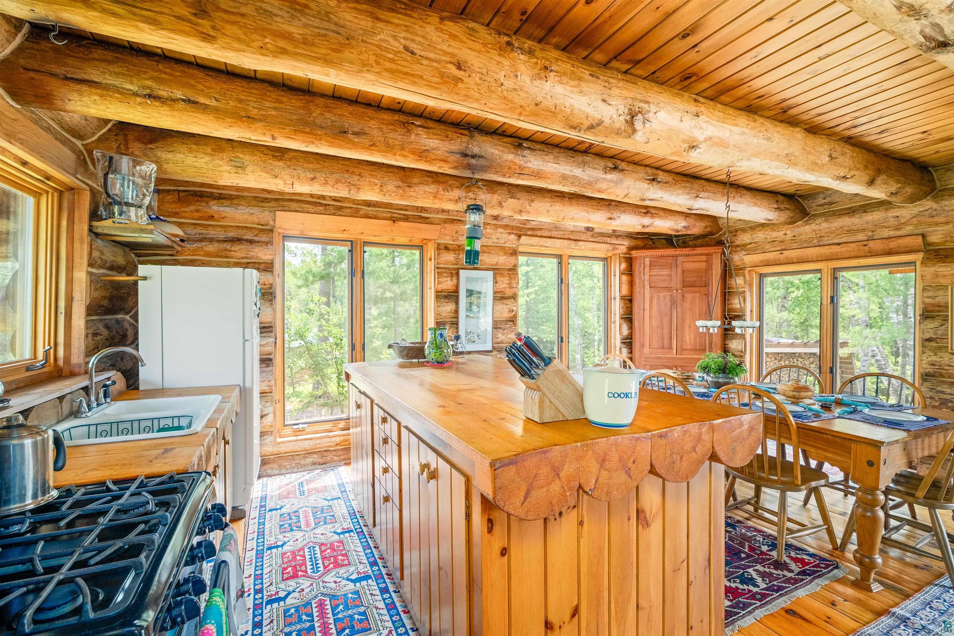 92 Erickson Trl, Tofte, MN 55615 Listing Photo  18