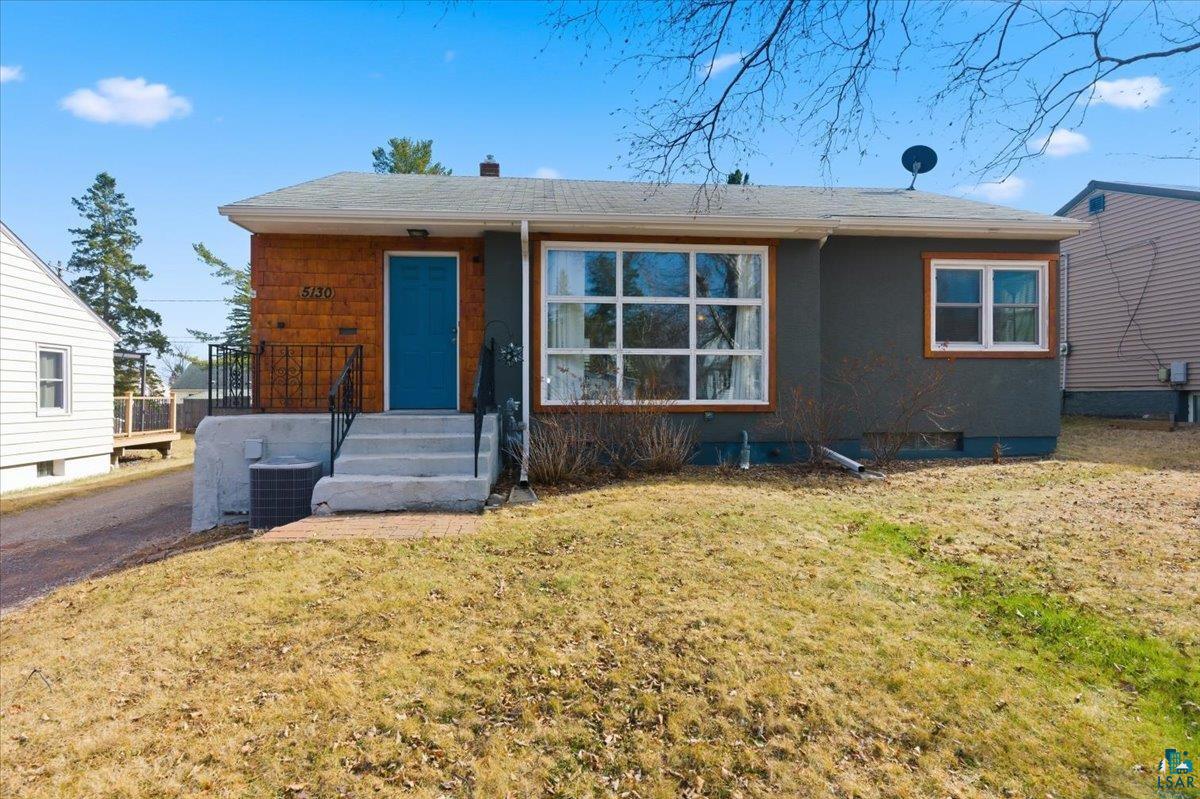 5130 Juniata St, Duluth, MN 55804 Listing Photo  1