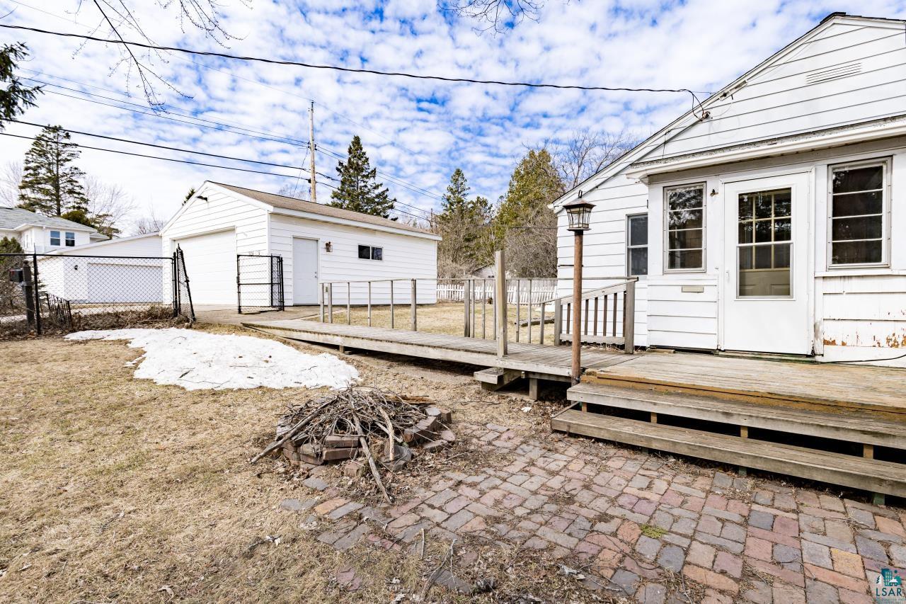 301 St. Paul Ave, Duluth, MN 55803 Listing Photo  1