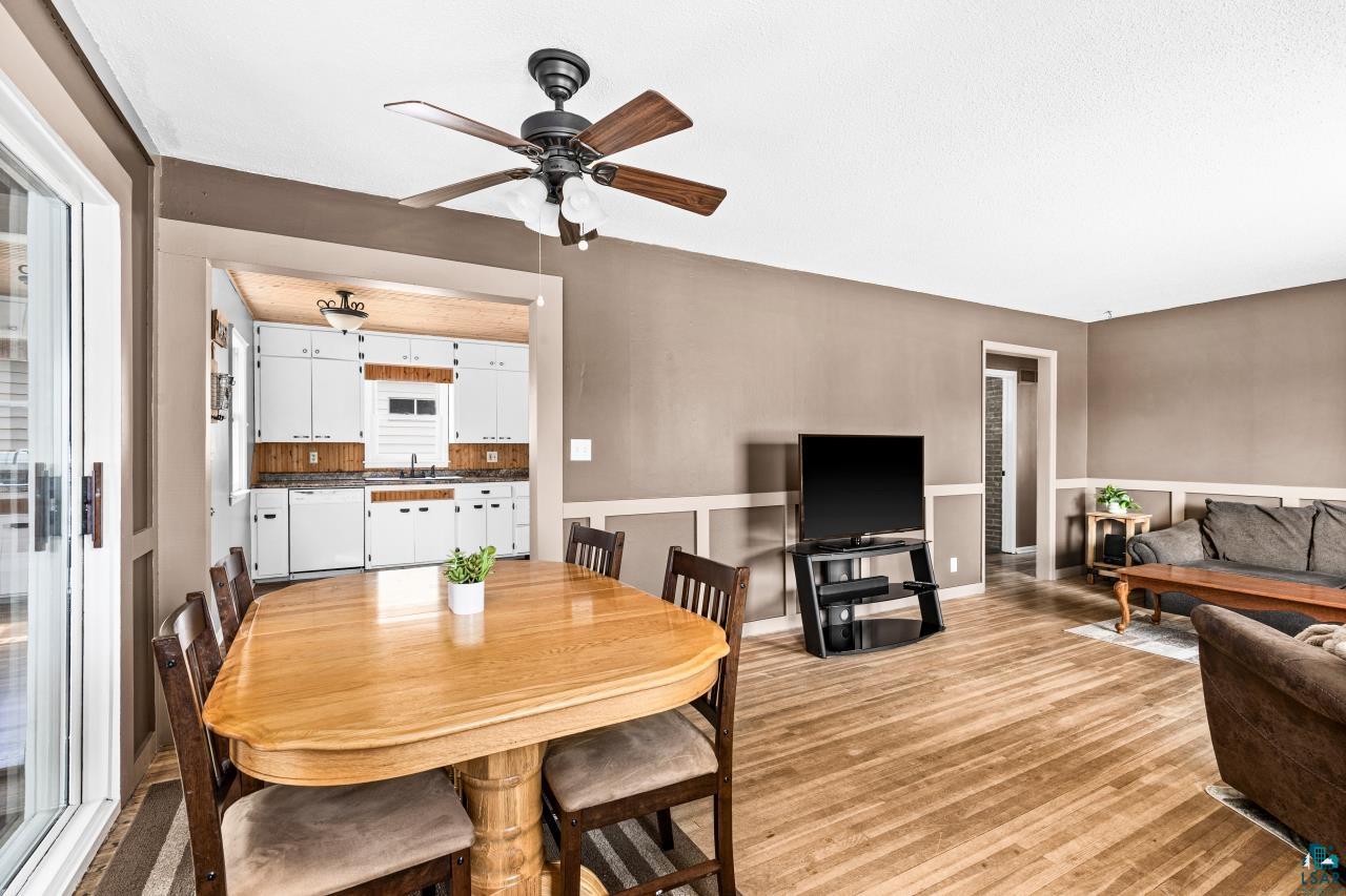 301 St. Paul Ave, Duluth, MN 55803 Listing Photo  16