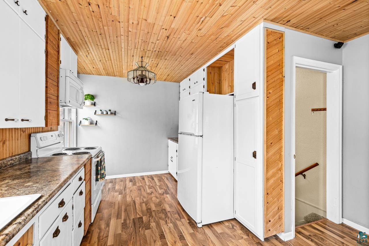 301 St. Paul Ave, Duluth, MN 55803 Listing Photo  9