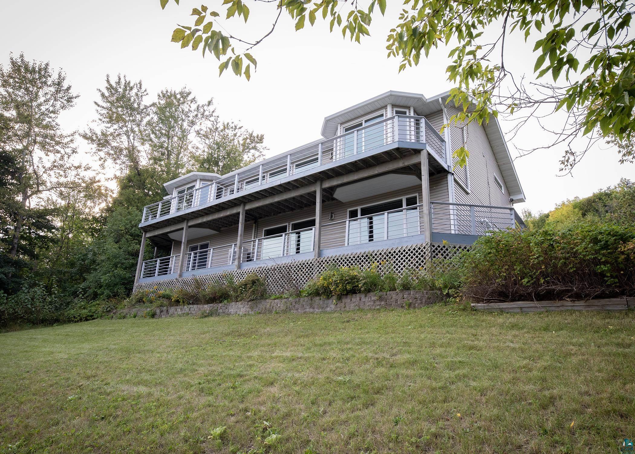 1002 Martha St, Duluth, MN 55805 Listing Photo  1