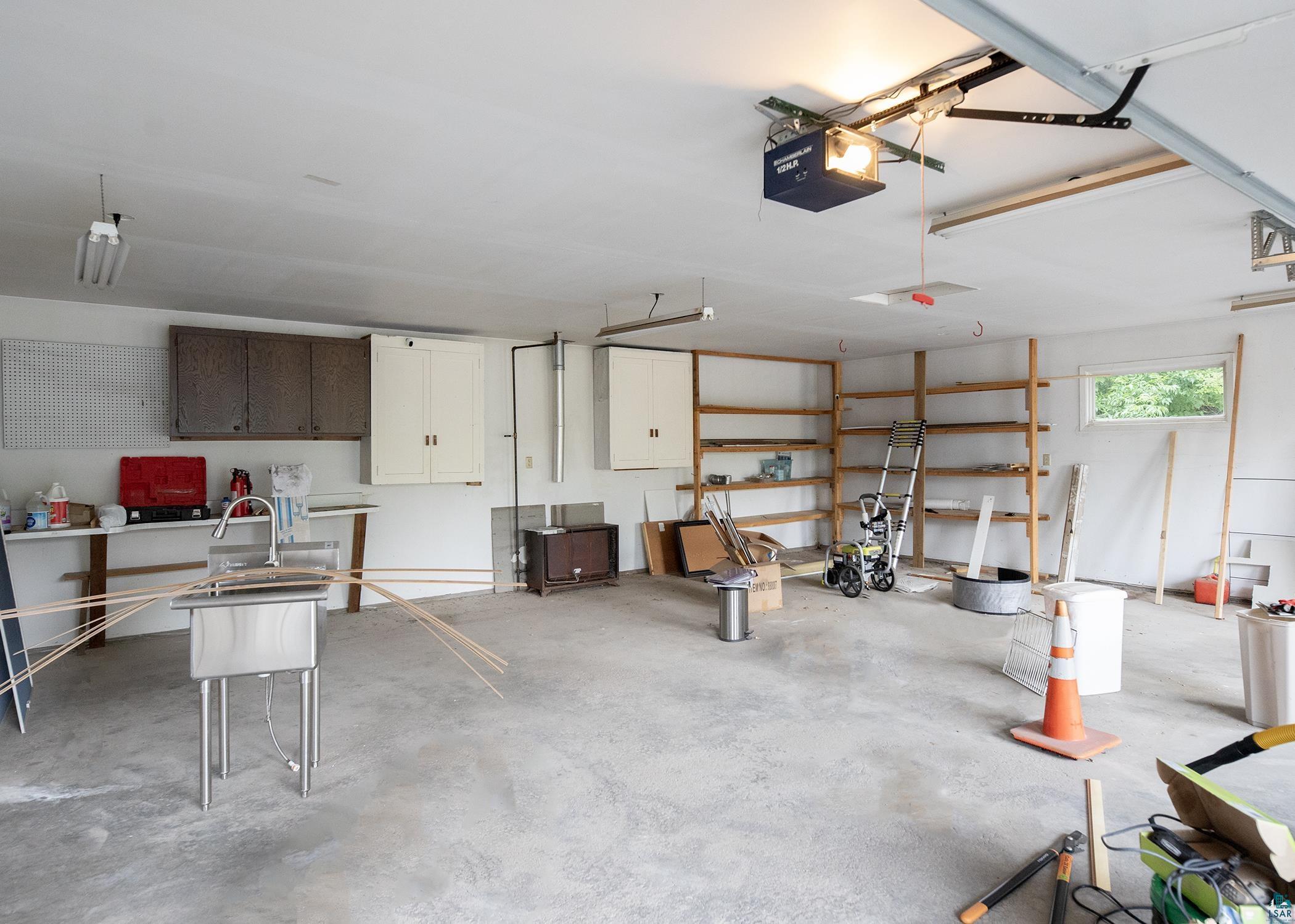 1002 Martha St, Duluth, MN 55805 Listing Photo  37