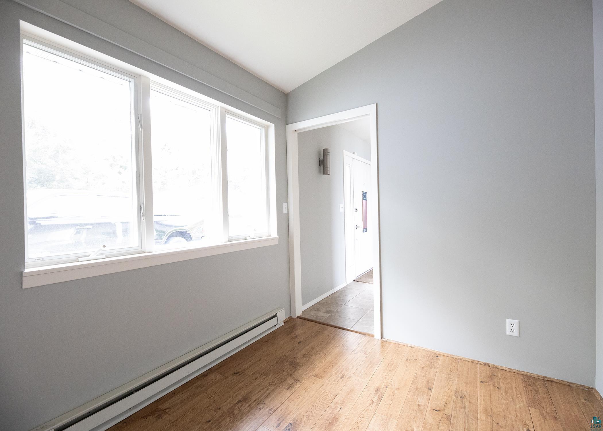 1002 Martha St, Duluth, MN 55805 Listing Photo  38