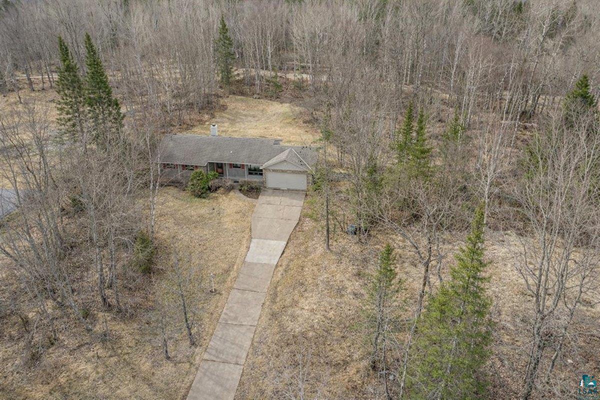 530 W Marble St, Duluth, MN 55811 Listing Photo  2