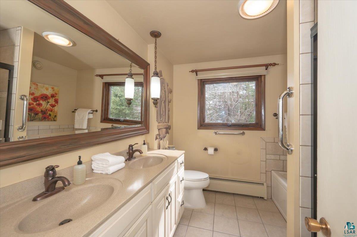530 W Marble St, Duluth, MN 55811 Listing Photo  21