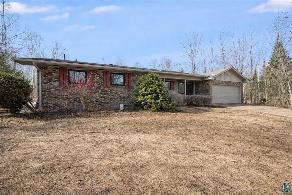 530 W Marble St, Duluth, MN 55811 Listing Photo  6