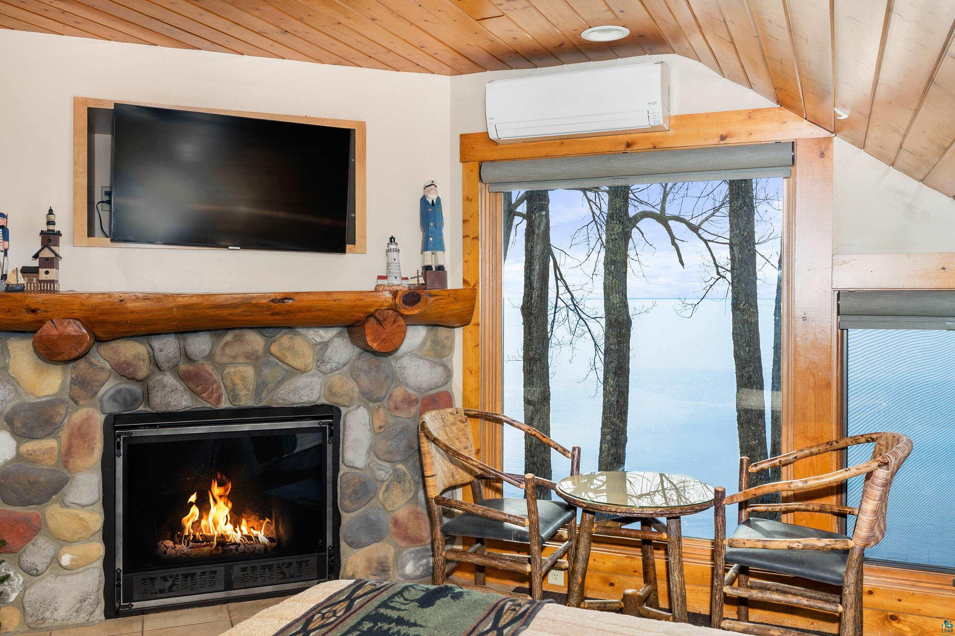 2826 Highway 61, #425, Two Harbors, MN 55616 Listing Photo  29