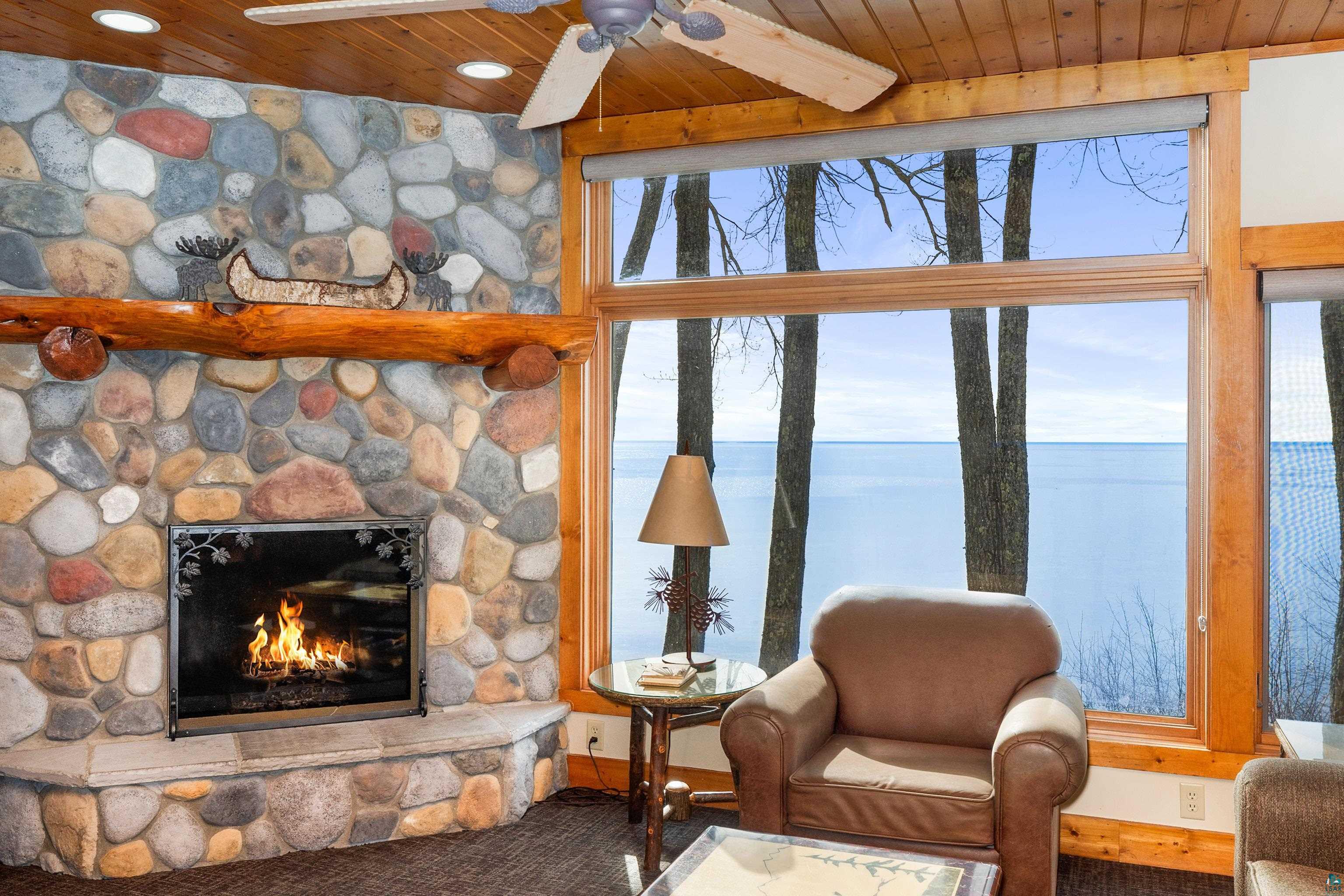 2826 Highway 61, #425, Two Harbors, MN 55616 Listing Photo  5