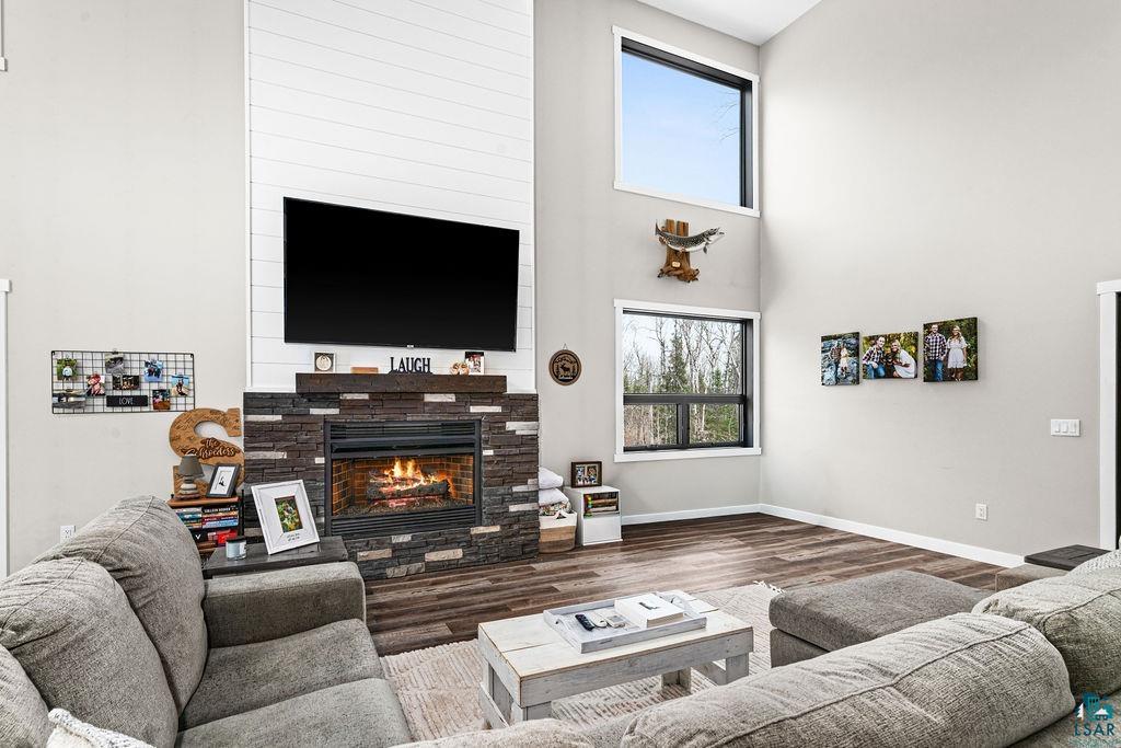 5174 Upper Peterson Rd, Duluth, MN 55804 Listing Photo  11
