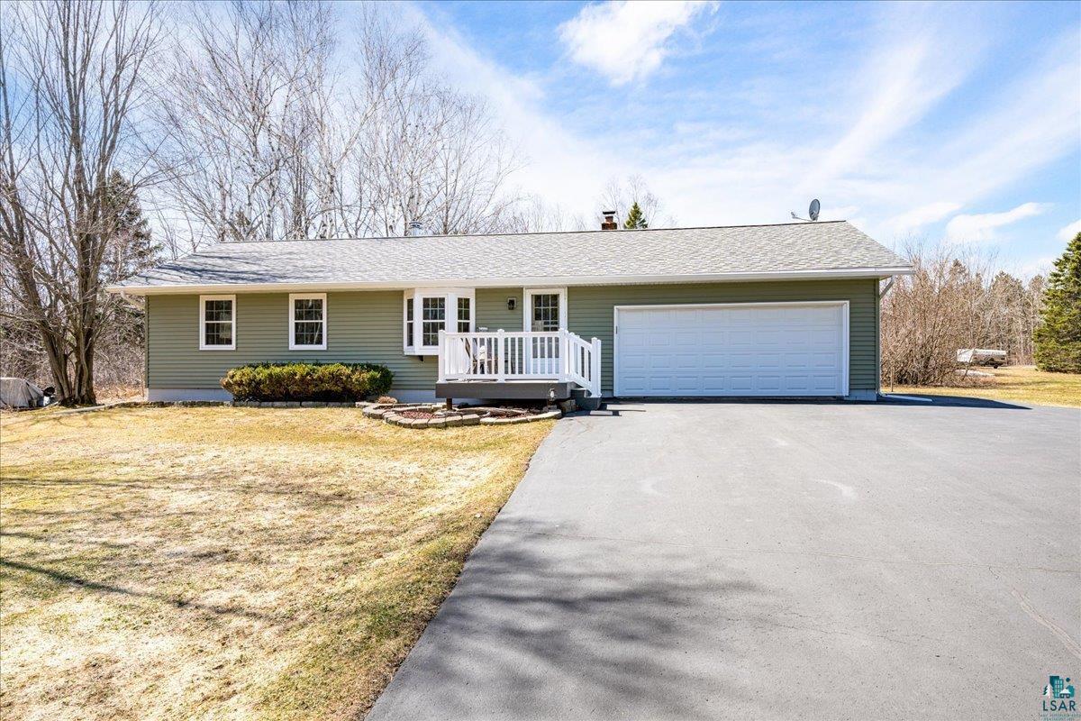 29 Maple Dr, Esko, MN 55733 Listing Photo  1