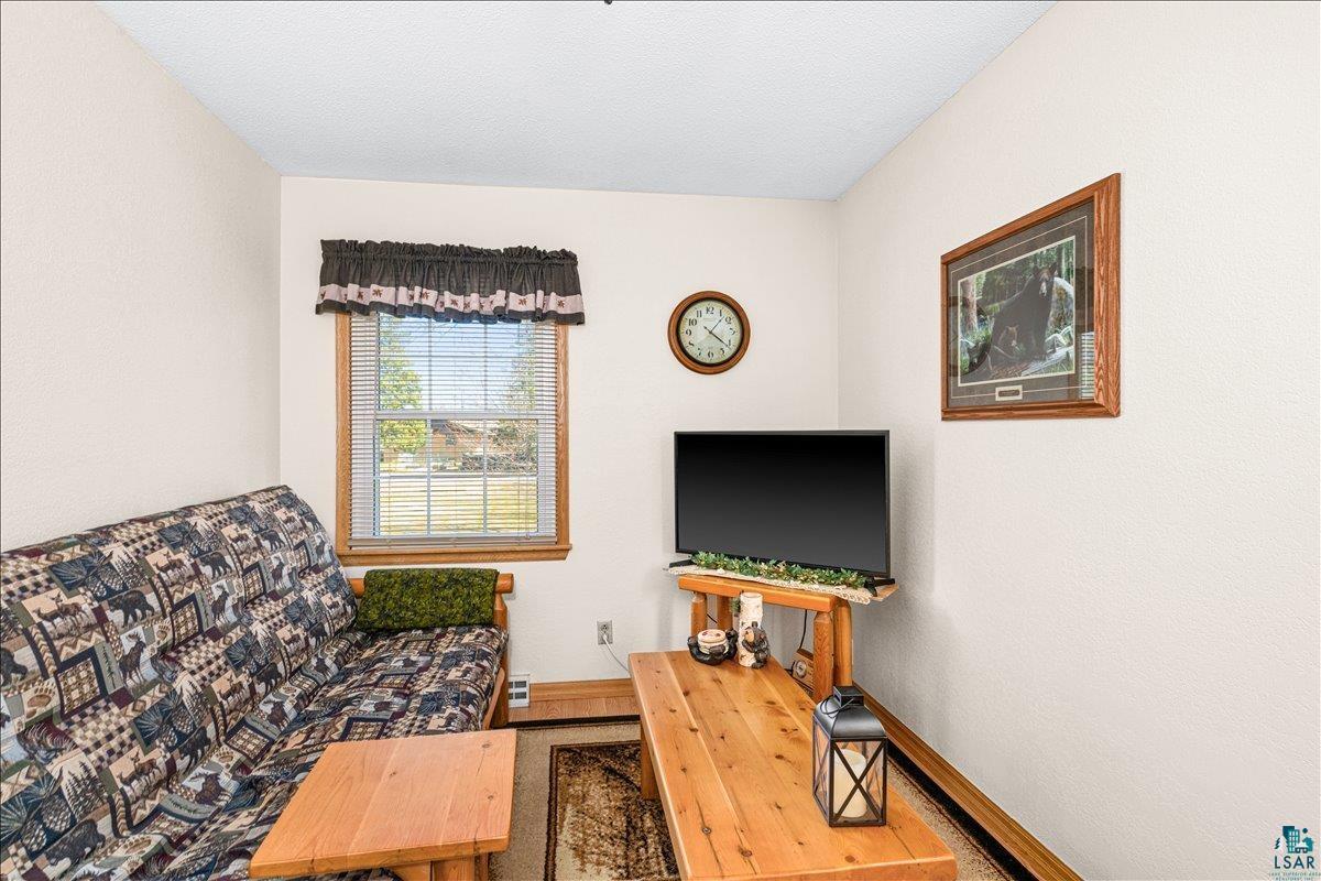 29 Maple Dr, Esko, MN 55733 Listing Photo  14