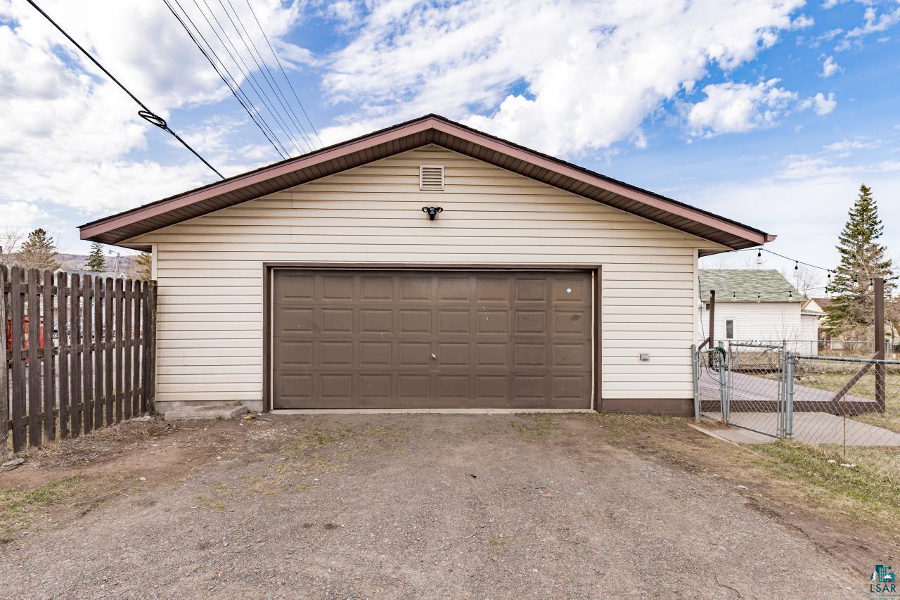 411 N 52nd Ave W, Duluth, MN 55807 Listing Photo  38