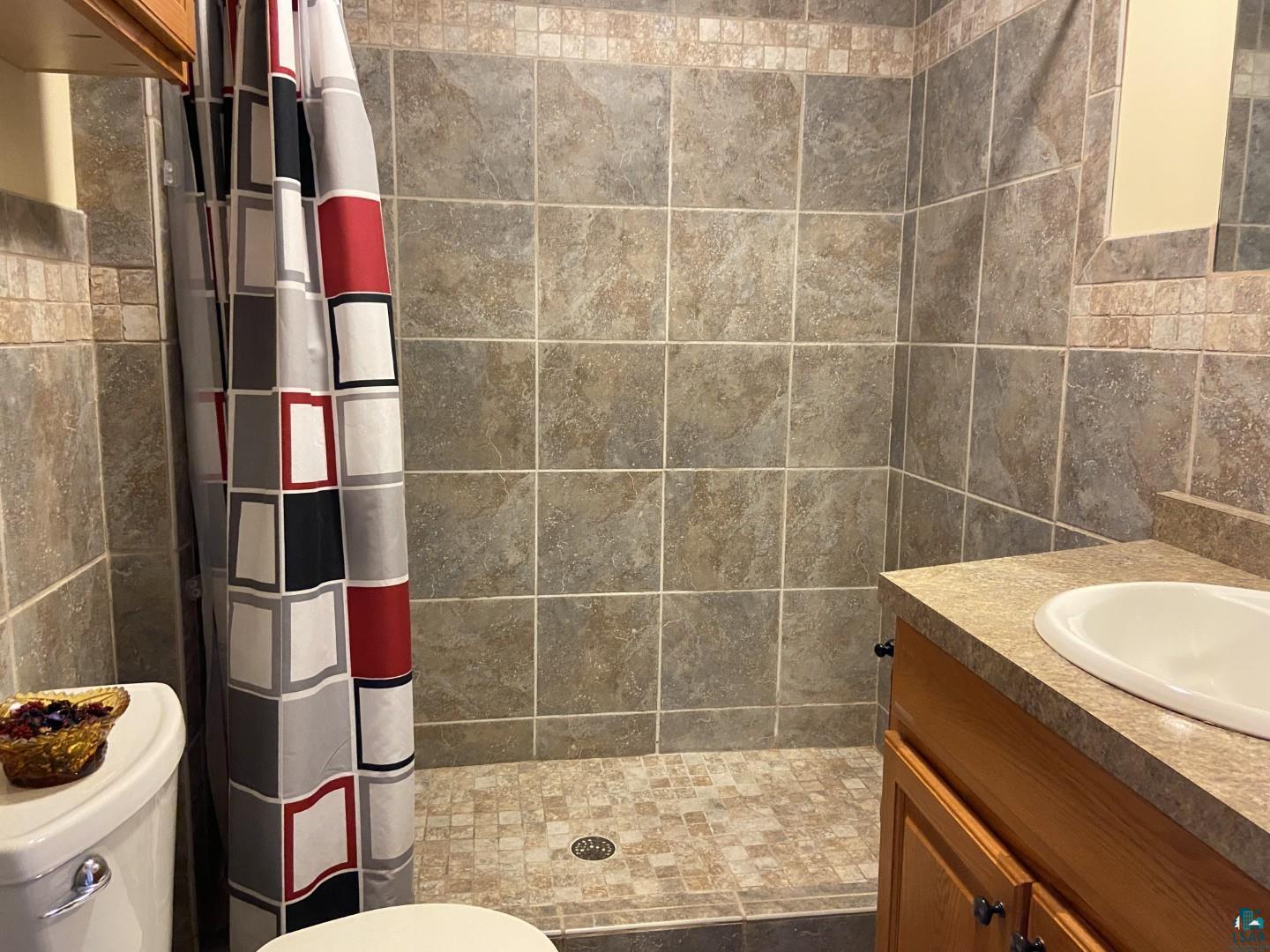 4123 Lombard St, Duluth, MN 55804 Listing Photo  11